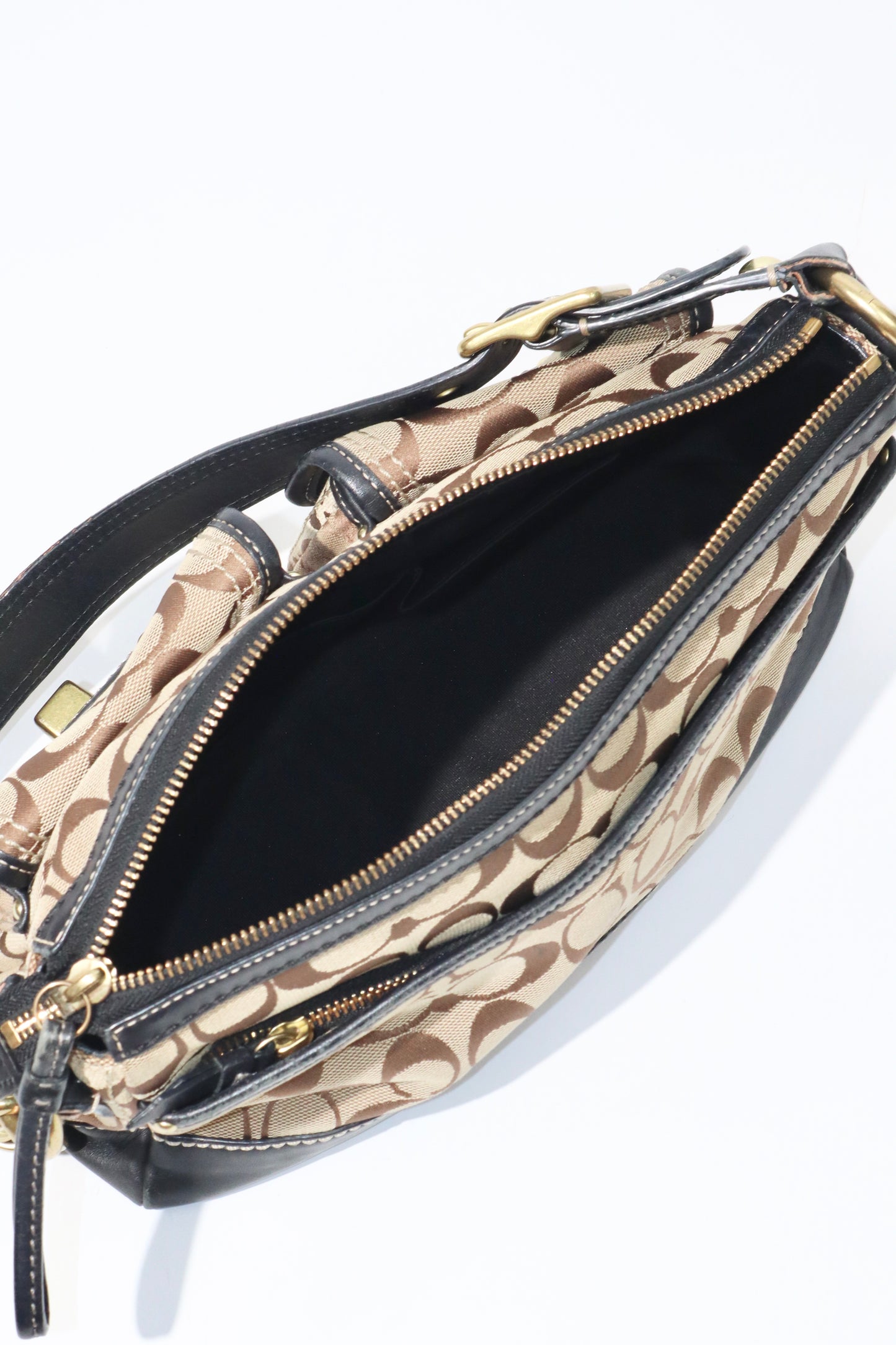 Coach Vintage Leather Satchel Gardenia in Brown & Black - Girl Seazon