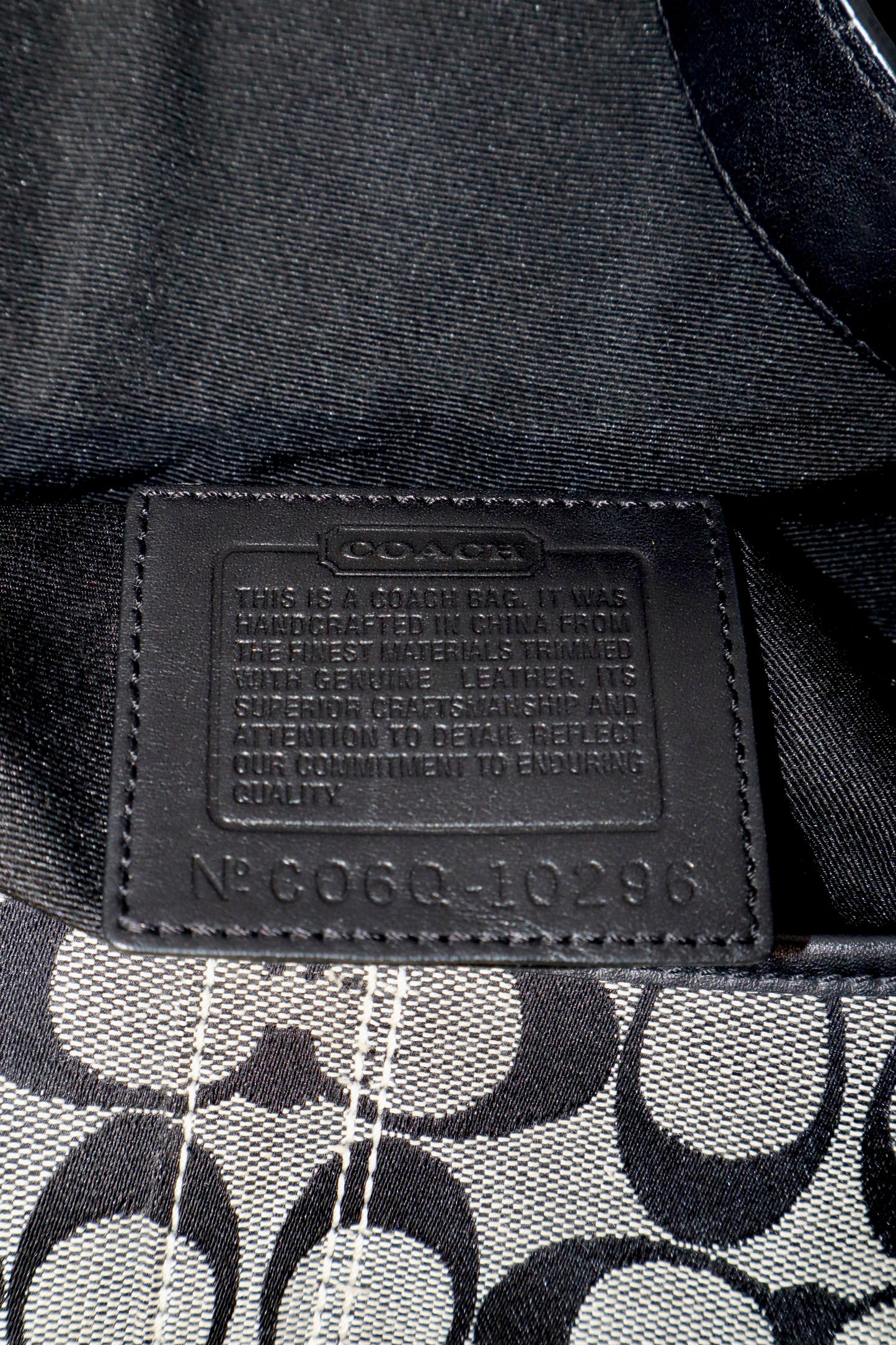 Coach Vintage 2006 Soho Belt Shoulder Bag in Canvas Black/Grey - Girl Seazon