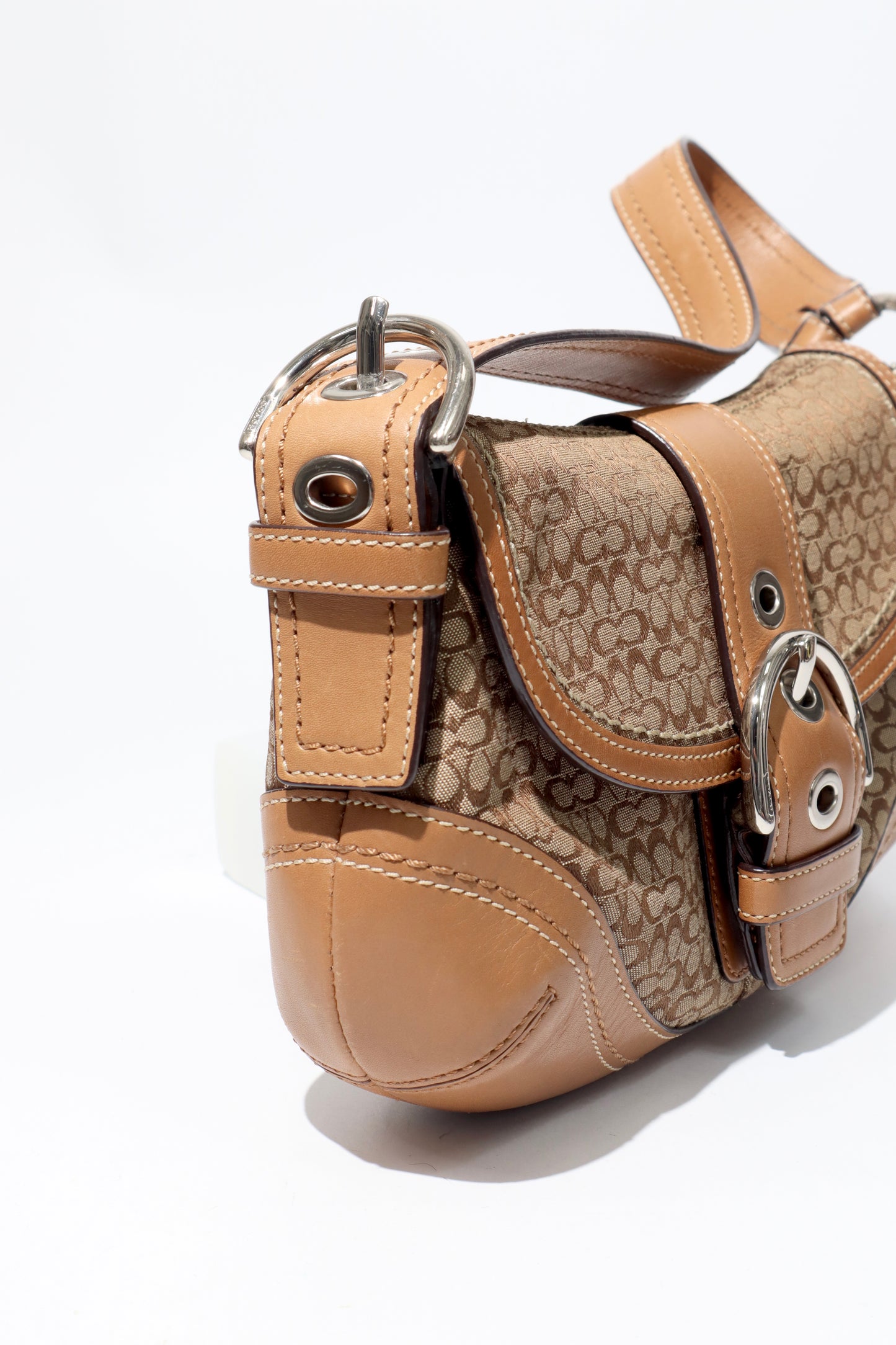 Vintage Coach 2007 Signature Soho Belt Shoulder Bag in Brown - Girl Seazon