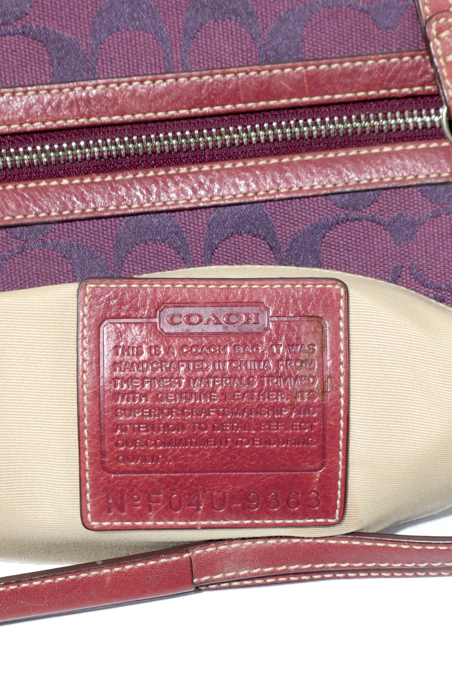 Coach 2004 Vintage Bucket Shoulder Bag in Plum - Girl Seazon