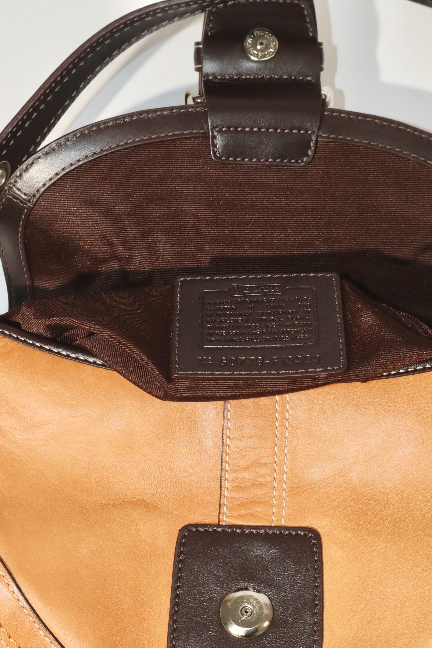 Vintage Y2K Coach 2007 Tan Leather Mini Soho Shoulder Bag - Girl Seazon