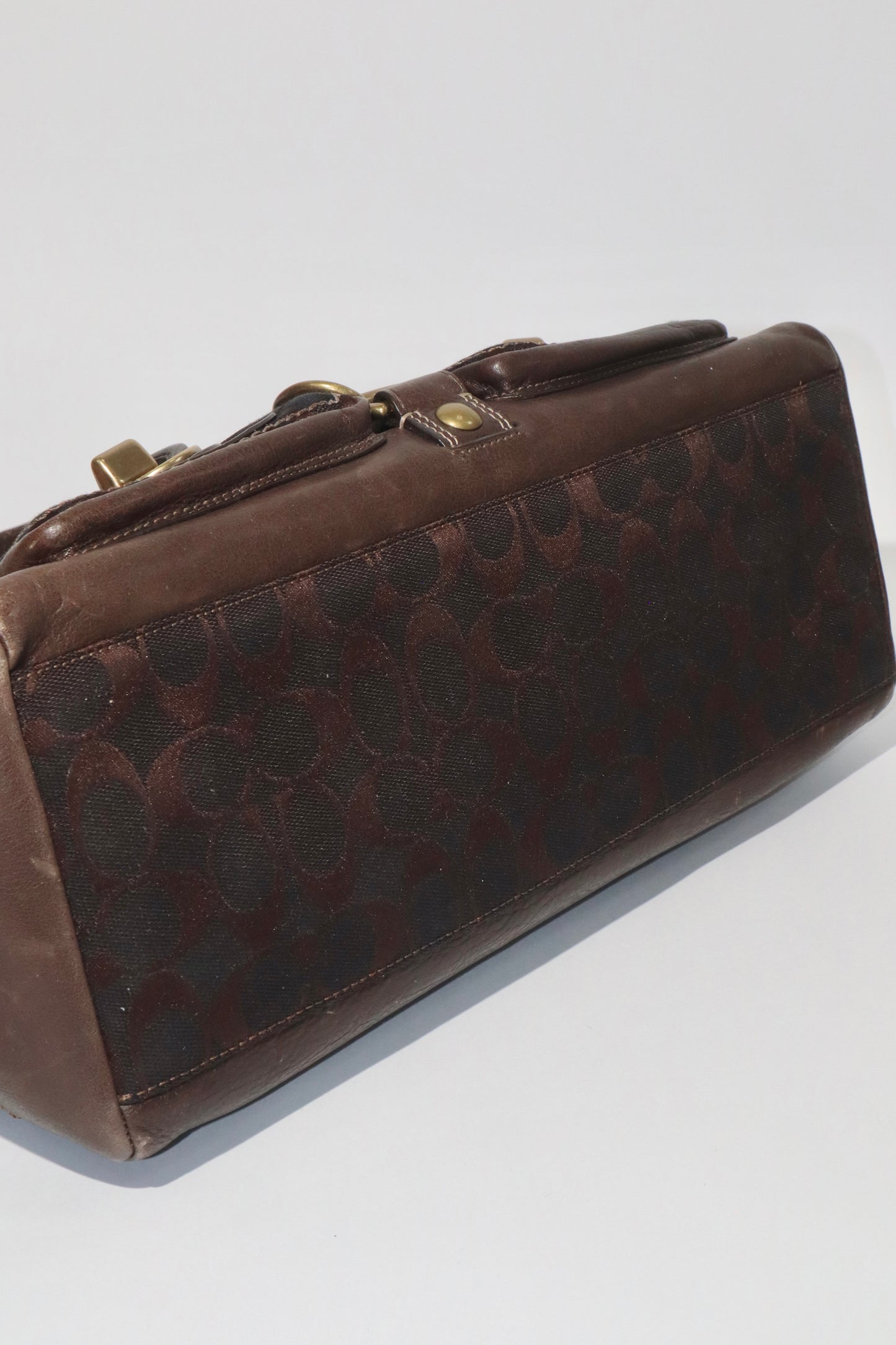 Coach Vintage 2007 Leather Satchel Gardenia in Brown - Girl Seazon