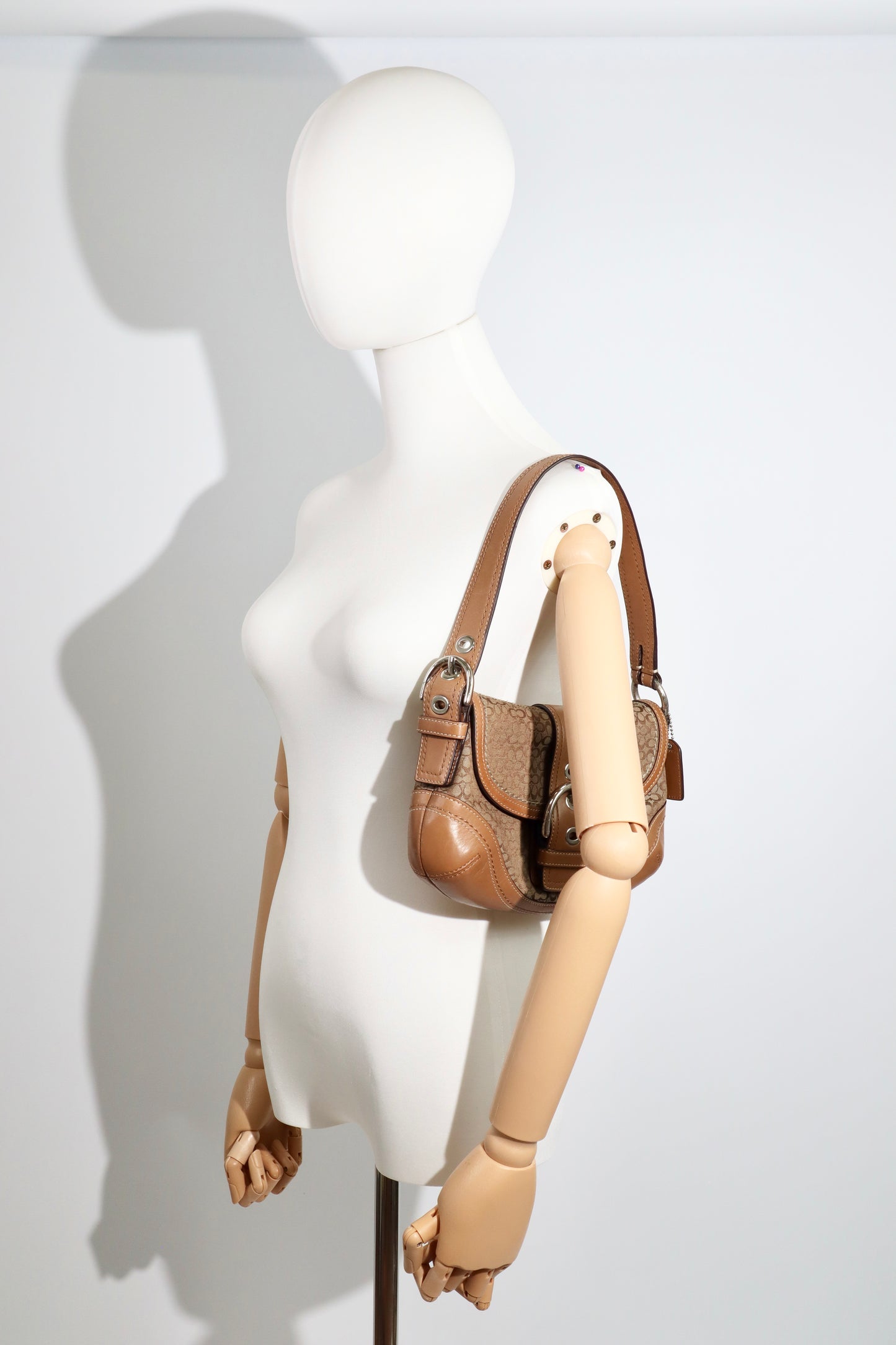 Vintage Coach 2007 Signature Soho Belt Shoulder Bag in Brown - Girl Seazon