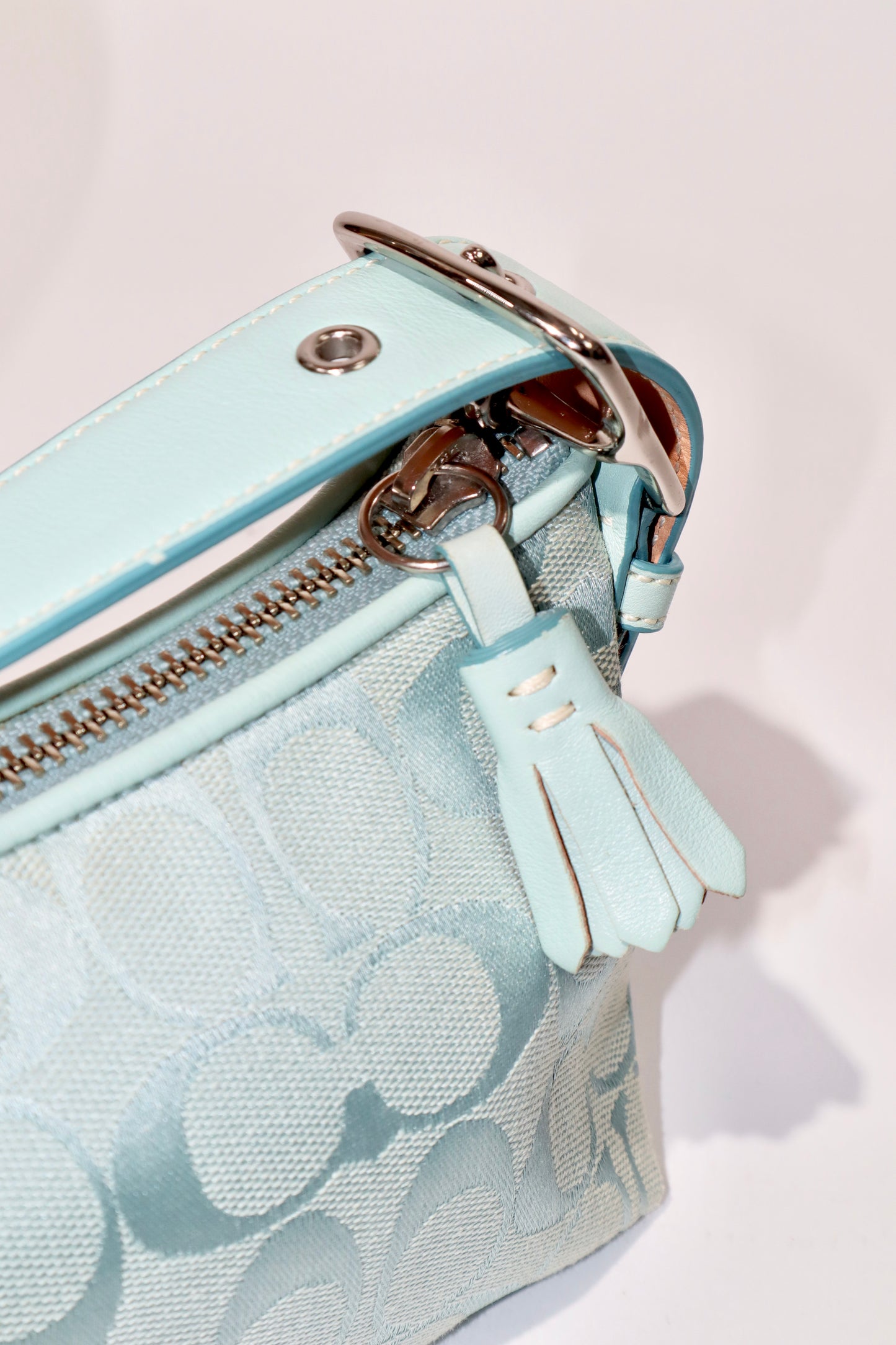 Coach Vintage 2004 Turquoise Demi Shoulder Bag zipper detail highlighting craftsmanship
