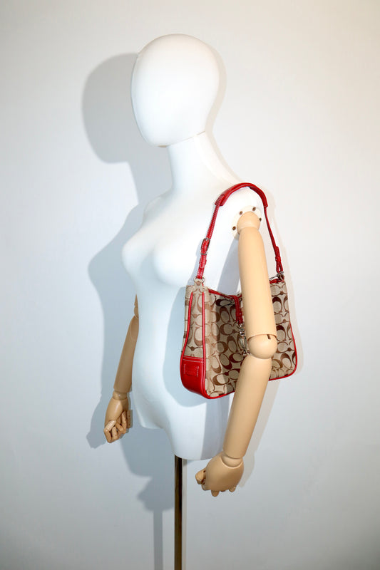 Vintage Coach Hampton Clip Shoulder Bag in Red (6091)