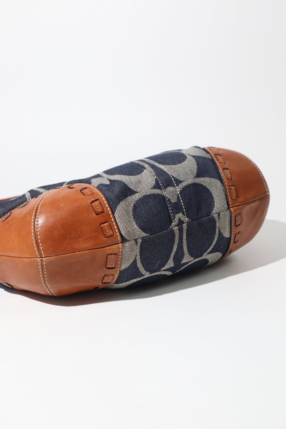 Coach Ergo aus Monogram Denim mit braunen Lederbesätzen – 12750