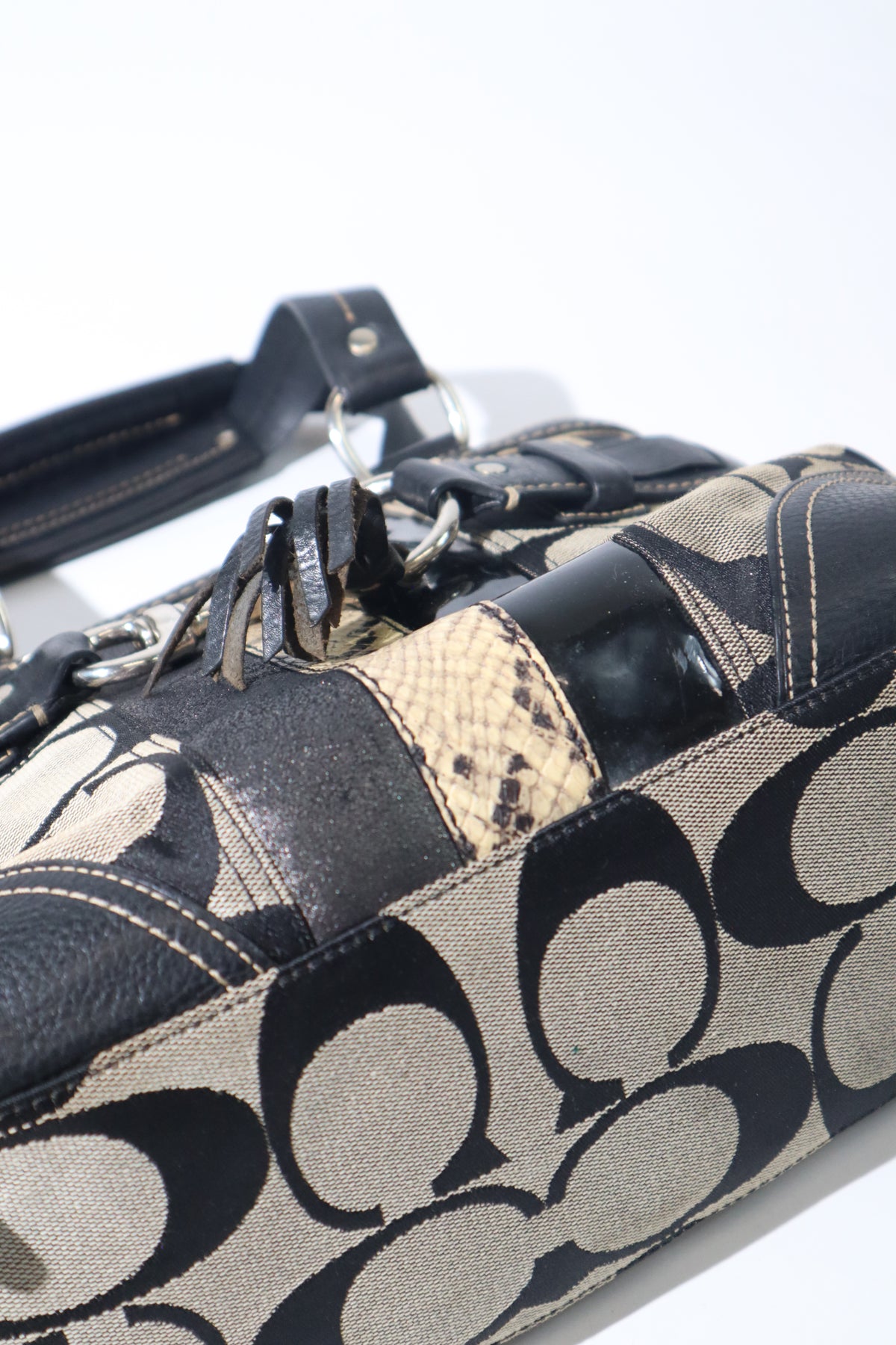 Vintage Coach 10262 Hampton Handbag in Black/Grey