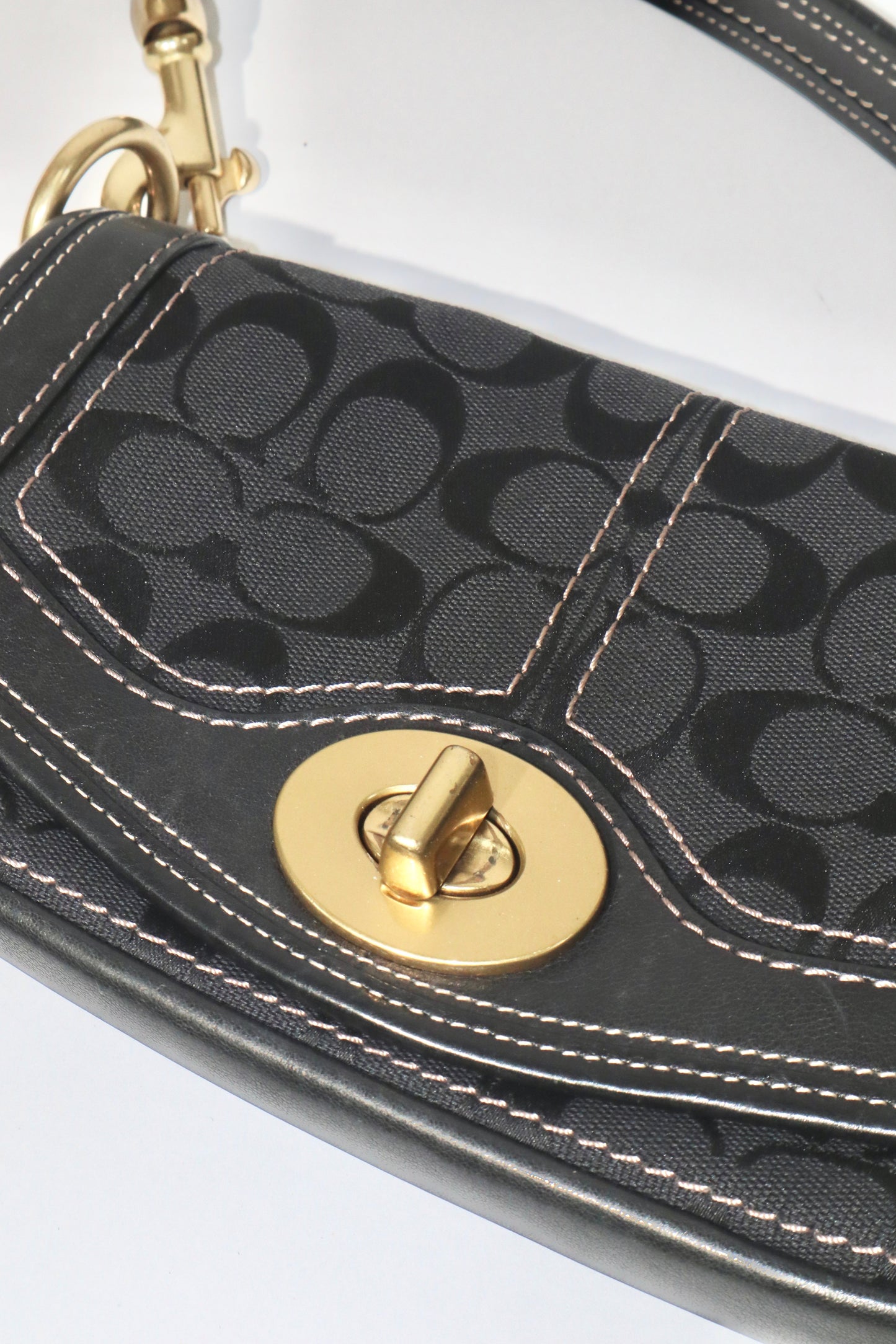 Coach Vintage 2006 Turn-Lock Satchel Bag in Canvas & Leather - Girl Seazon