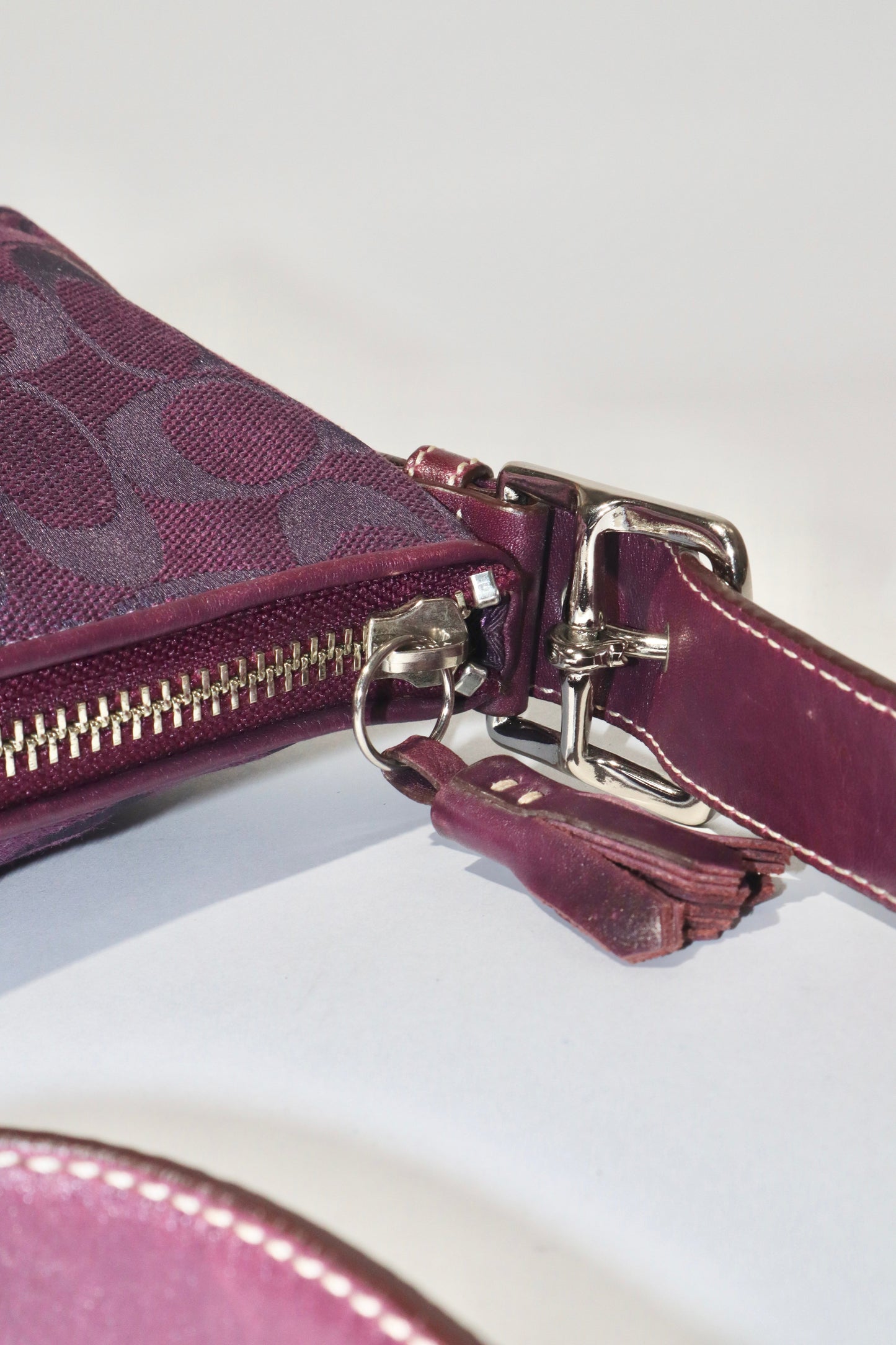 Coach Vintage Baguette Shoulder Bag in Purple - Girl Seazon