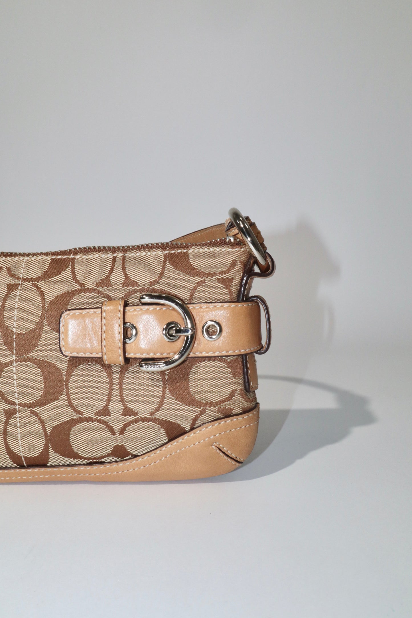 Vintage Coach 2005 Mini Belt Shoulder Bag in Tan & Brown - Girl Seazon