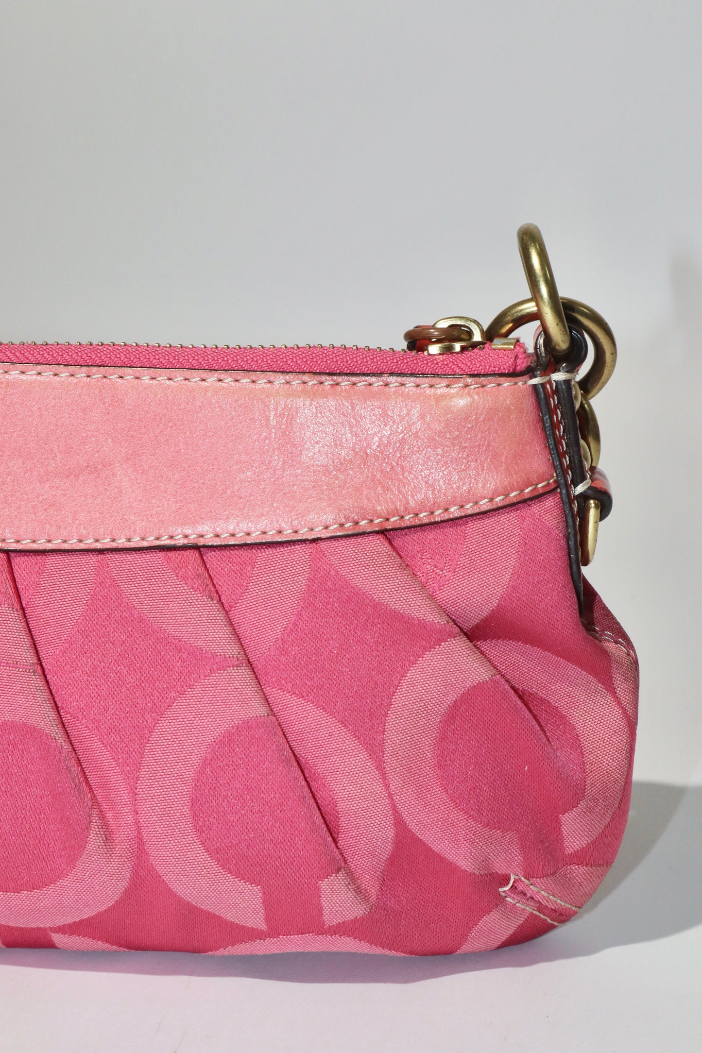 Vintage Coach 2008 Madison Y2K Pink Shoulder Bag - Girl Seazon