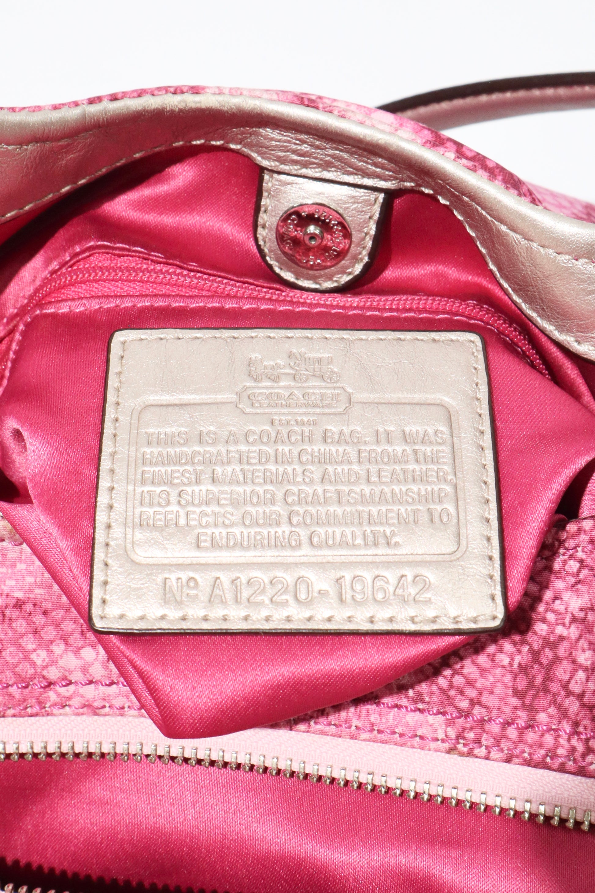 Vintage Coach 2002 Pink Floral Fabric Maggie Shoulder Bag - Girl Seazon