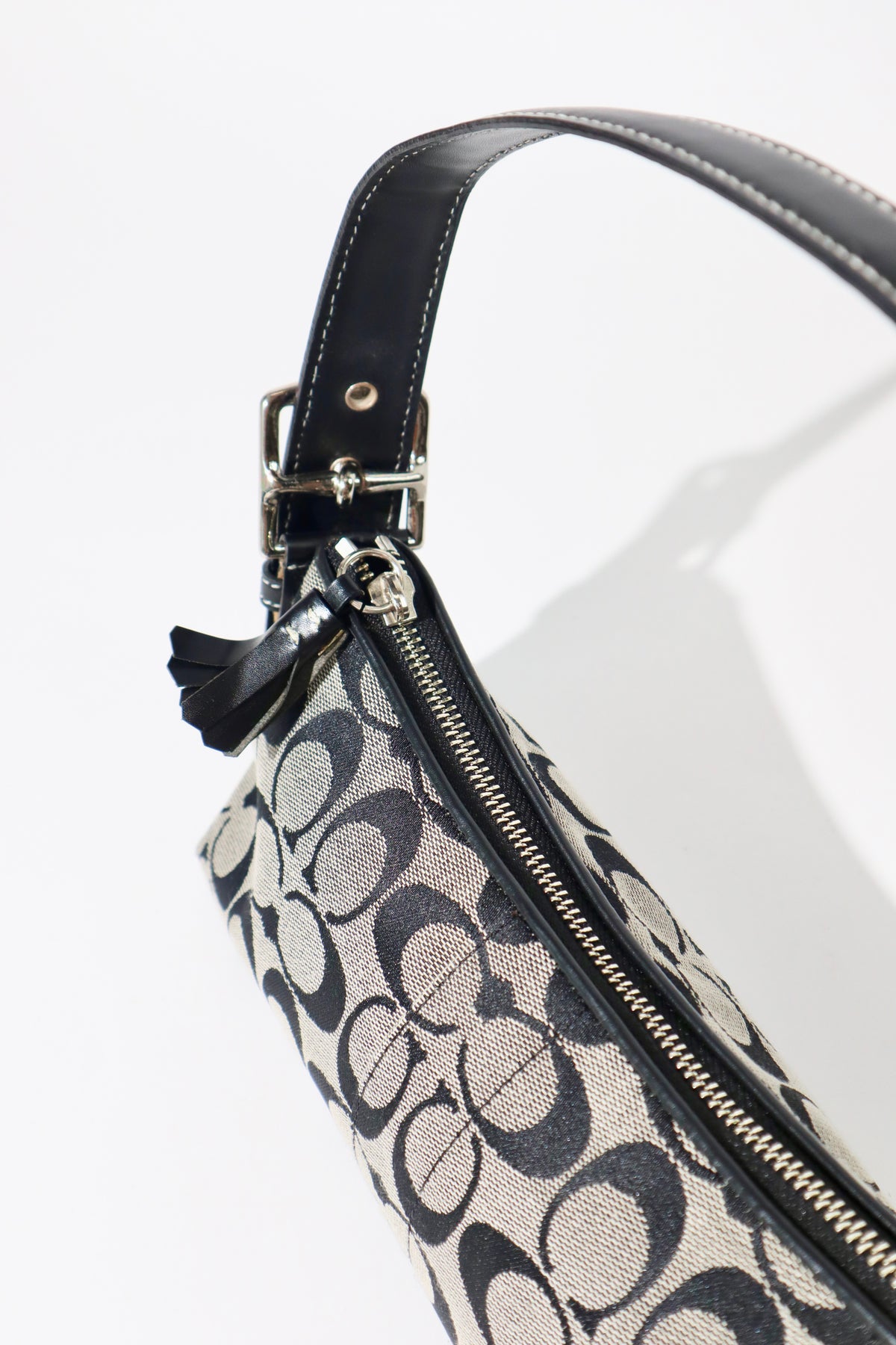 Coach Vintage 2004 Baguette Shoulder Bag in Black/Grey - 6371
