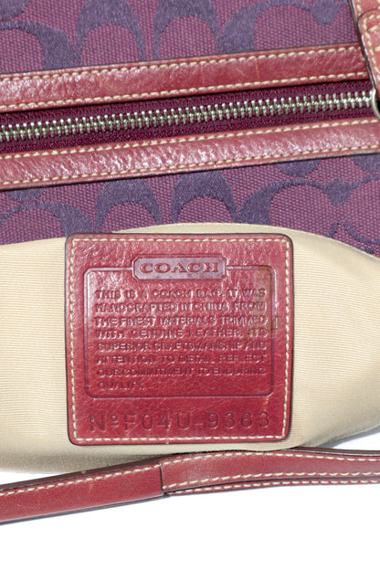 Coach 2004 Vintage Bucket Shoulder Bag in Plum - Girl Seazon