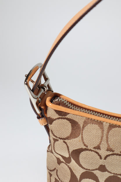 Coach Vintage 2005 Baguette Shoulder Bag in Classic Brown