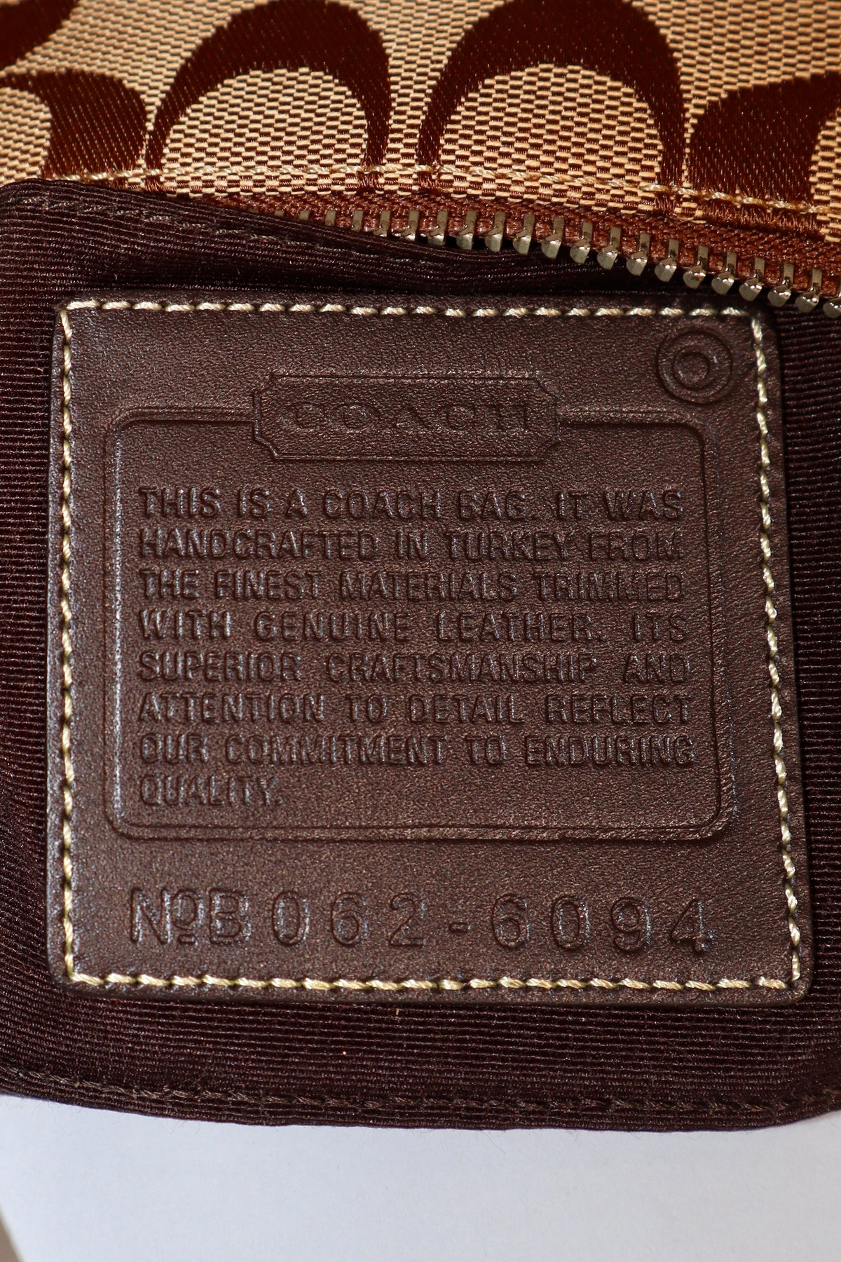 Coach 2006 Vintage Nolita Pouch in Braun – 6094