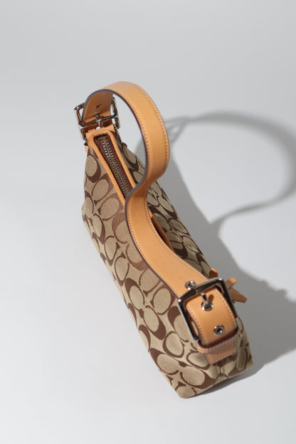Coach Vintage 2005 Baguette Shoulder Bag in Classic Brown