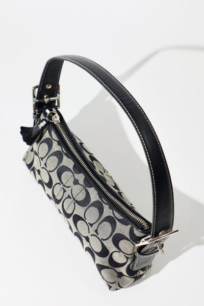 Coach Vintage 2004 Baguette Shoulder Bag in Black/Grey - 6371