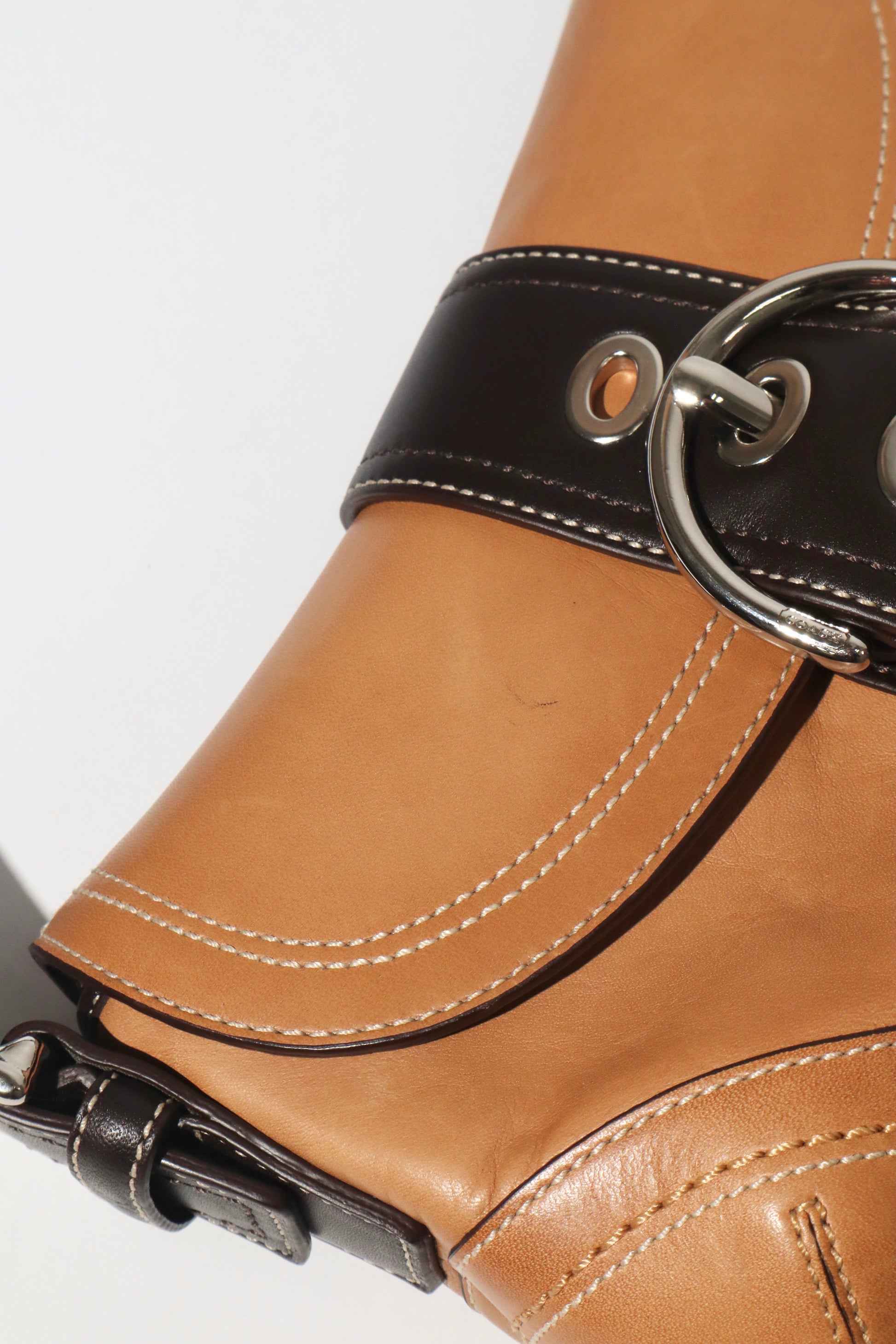 Vintage Y2K Coach 2007 Tan Leather Mini Soho Shoulder Bag - Girl Seazon
