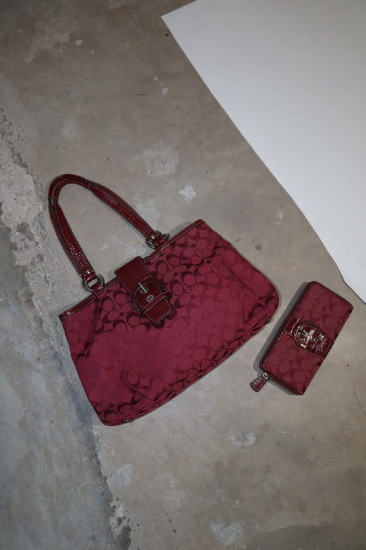 Vintage Coach Soho F18750 Tote Schultertasche Rotes Signature Canvas Lackleder | Seltene Y2K