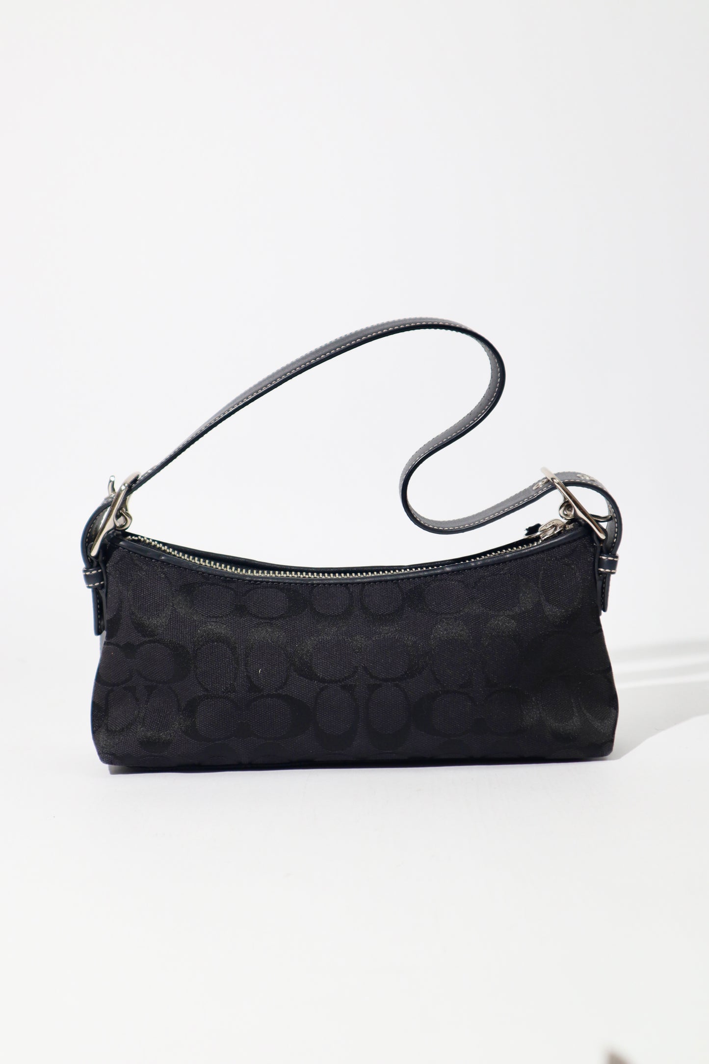 Coach Vintage 2004 Baguette Shoulder Bag in Black