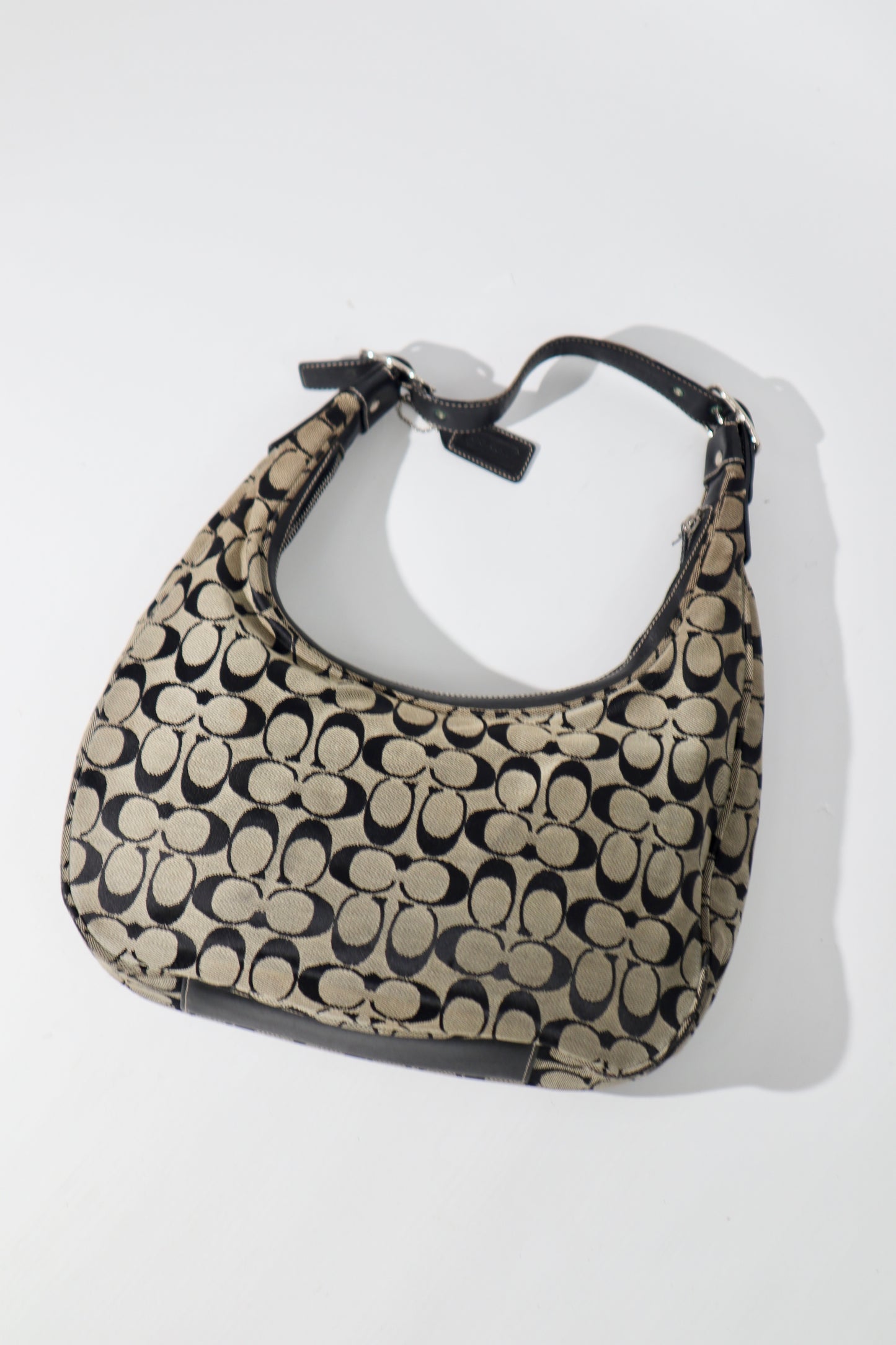 Vintage Coach Monogram Hobo Bag (style 6070)