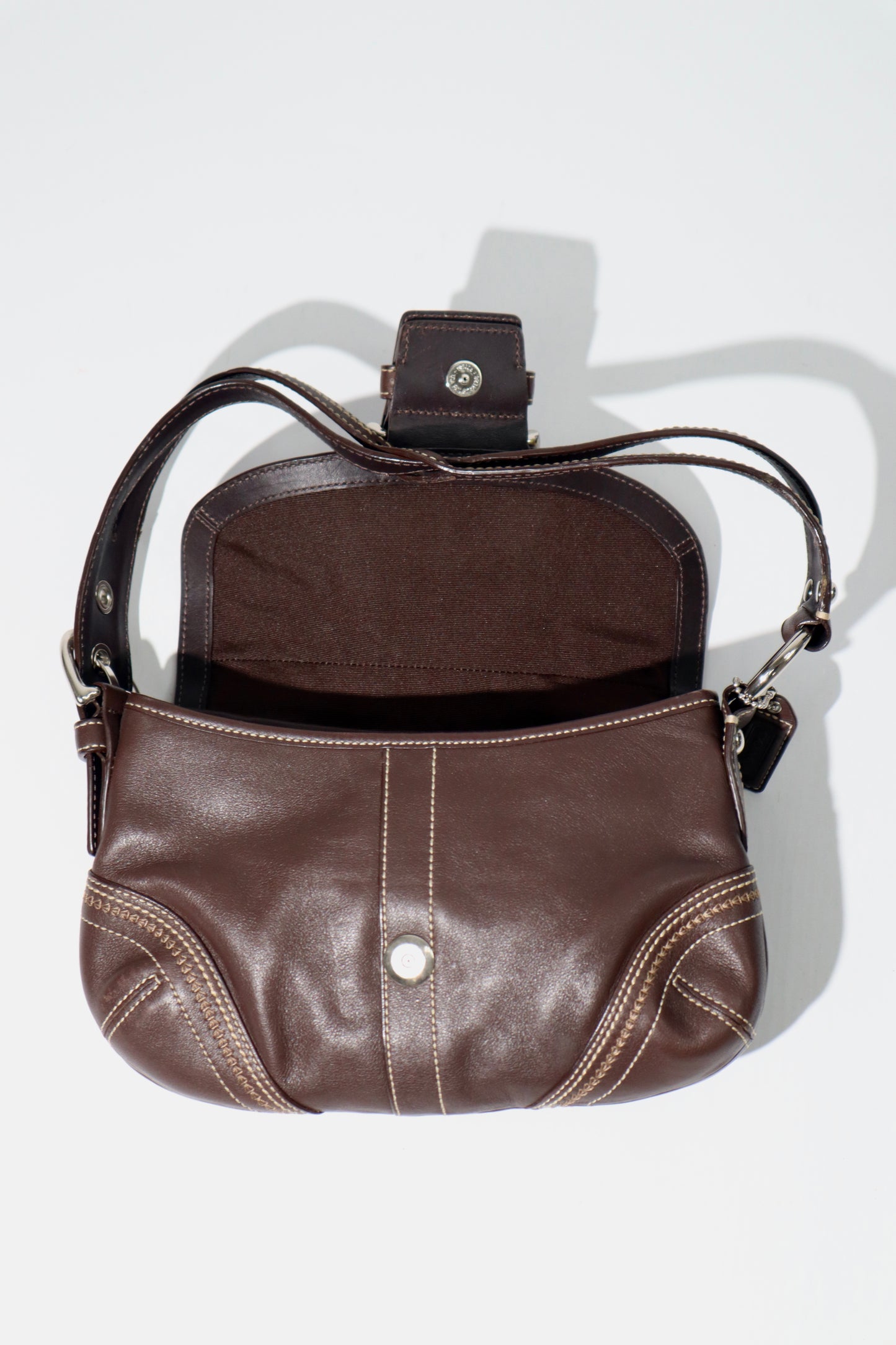 Coach Vintage 2006 Y2K Leather Soho Belt Shoulder Bag in Chocolate Brown (10577)