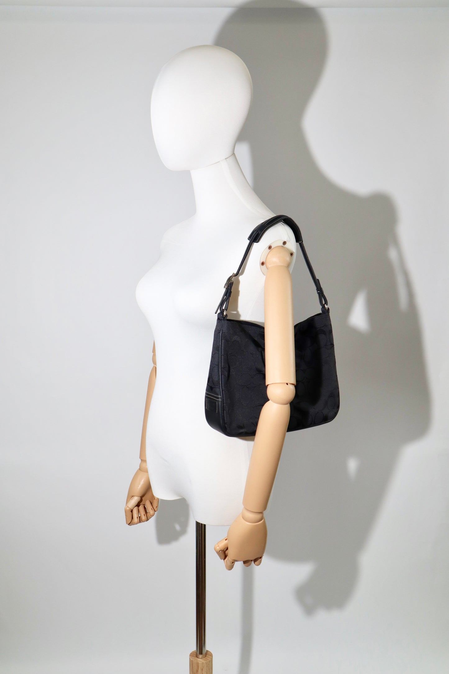 Vintage Coach Hampton Clip Shoulder Bag (6091)