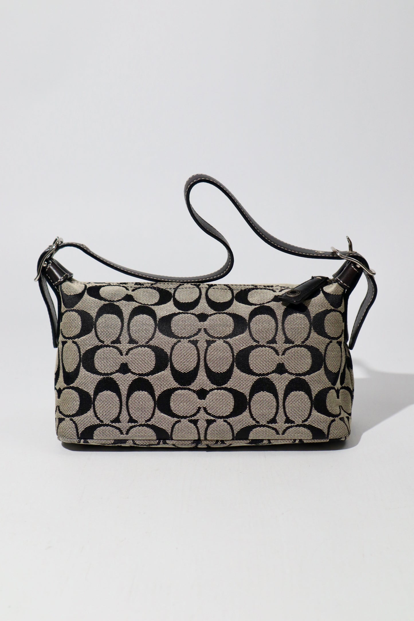 Vintage Coach Signature Shoulder Bag in Black/Grey (6044)