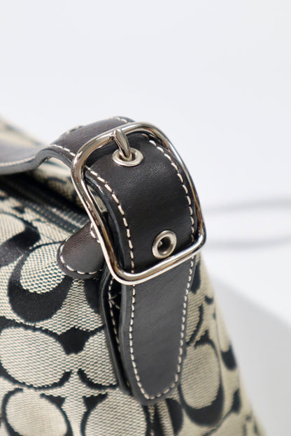 Vintage Coach Signature Shoulder Bag in Black/Grey (6044)