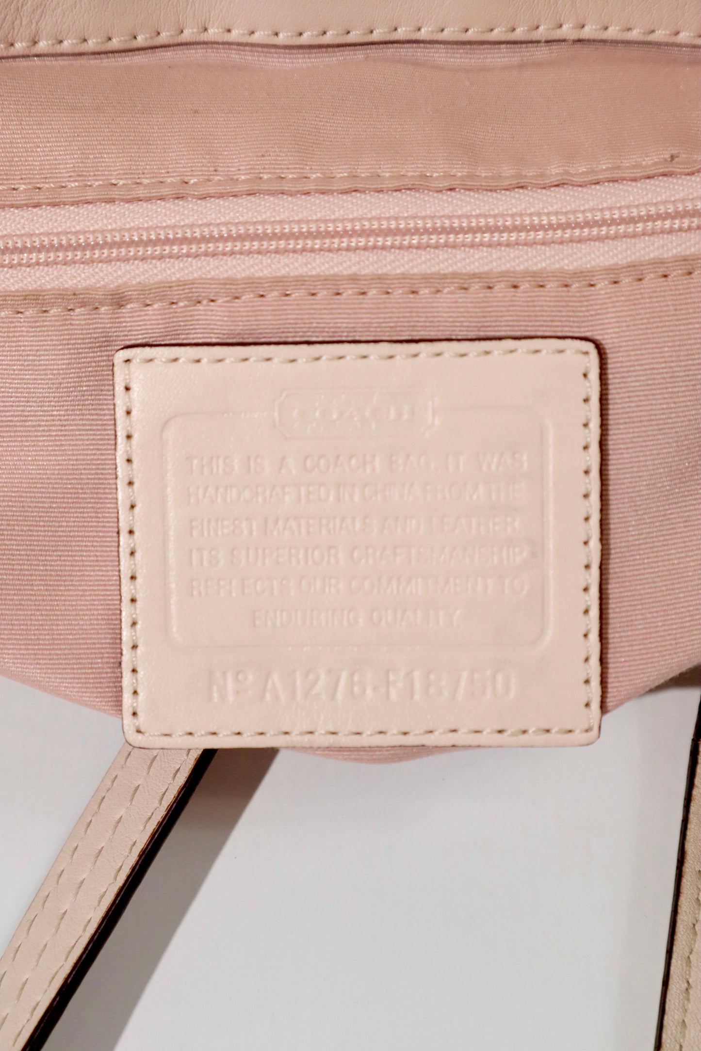 Vintage Coach Soho F18750 Tote Shoulder Bag in Beige/Pink