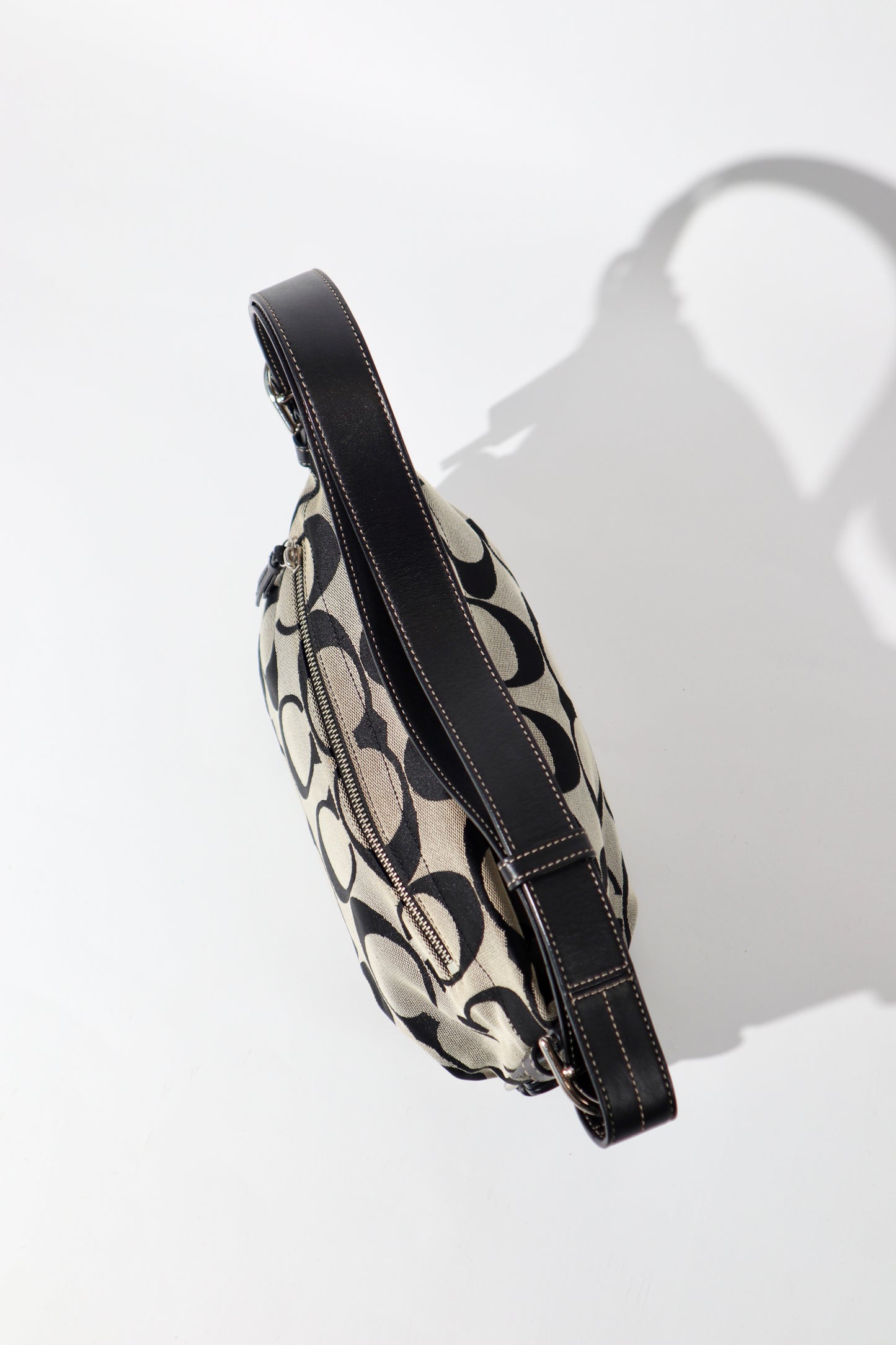 Coach Signature Canvas Crossbody Bag in Black/Grey (F15068)