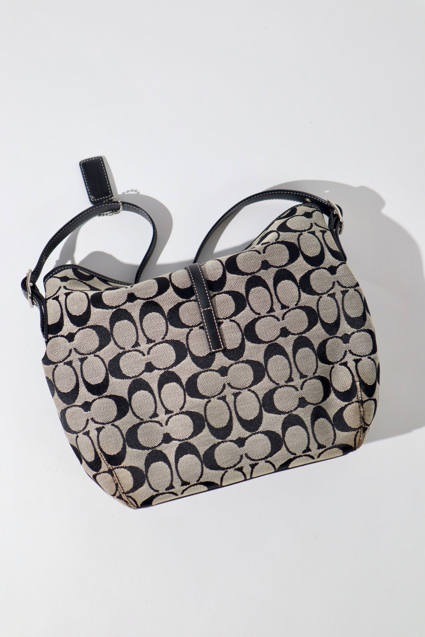 Vintage Coach Signature Hamptons Hobo Shoulder Bag (style 6845)