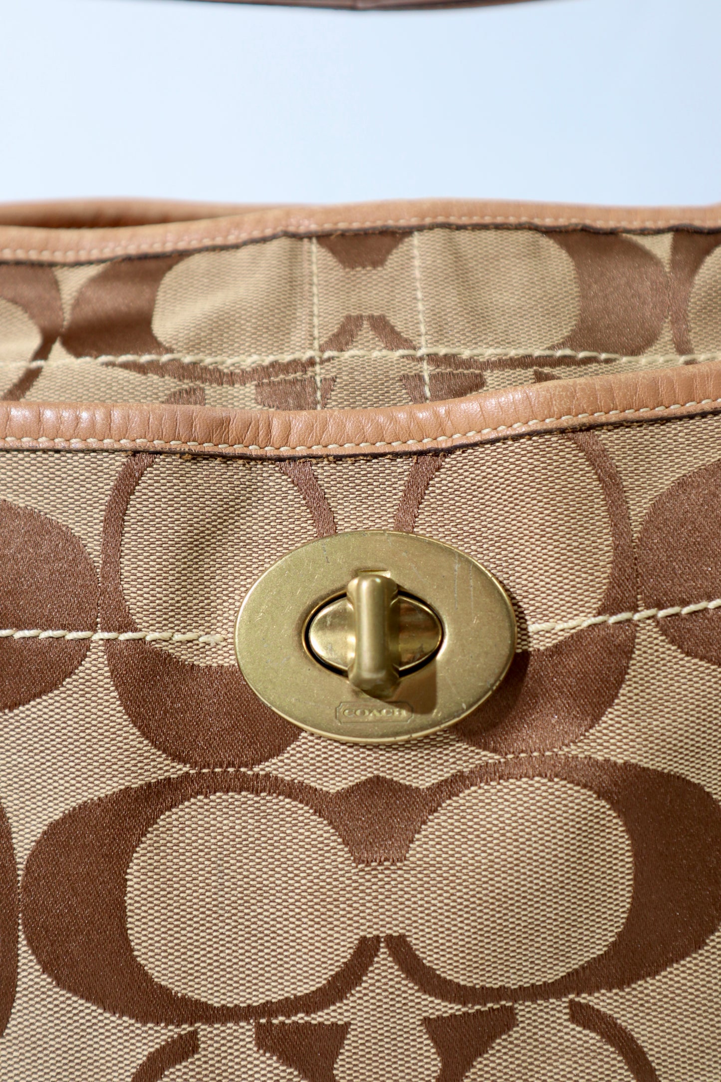 Coach Signature Ergo in Classic Brown with Turn-Lock (Large) - 10765