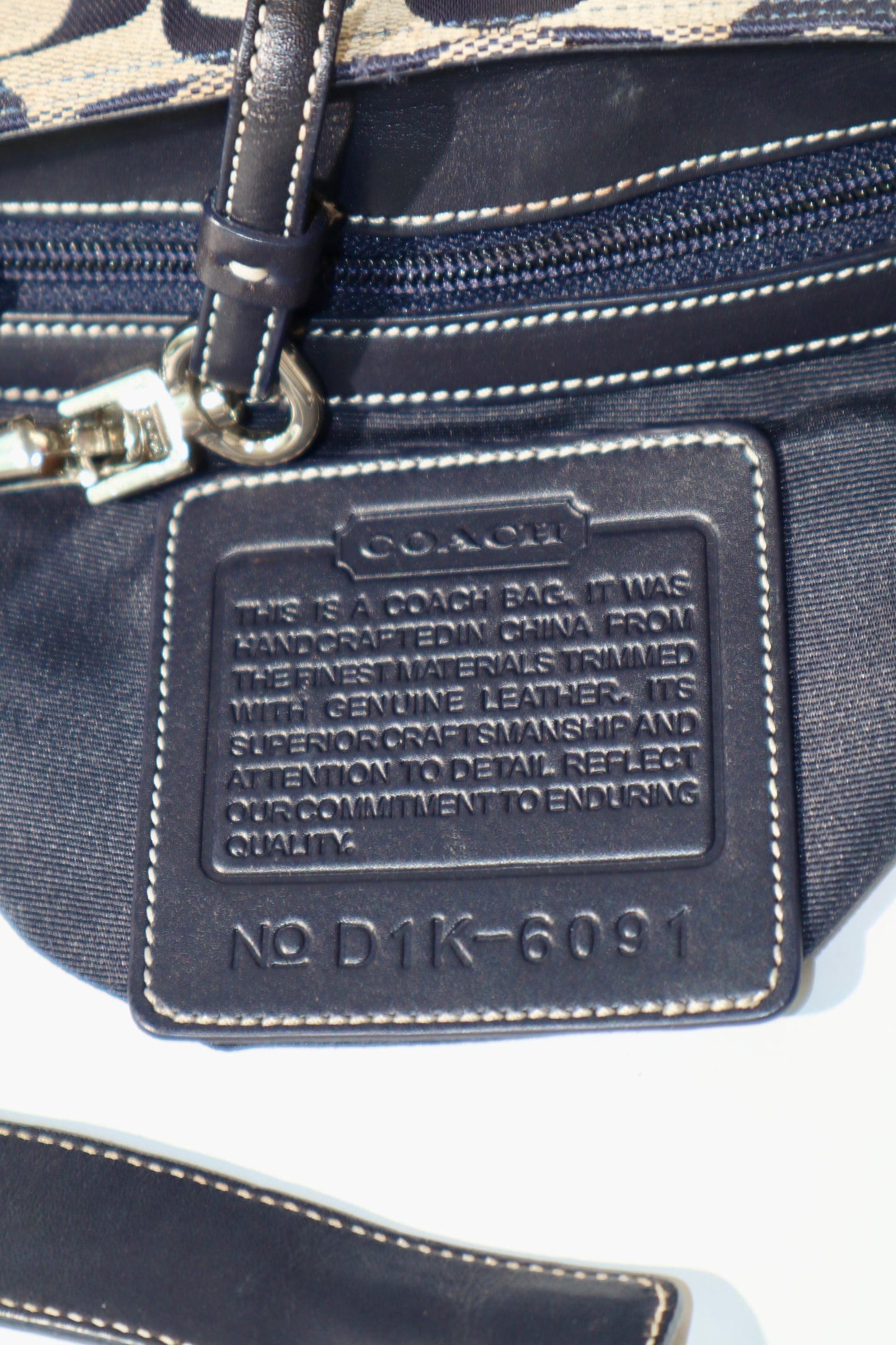 Vintage Coach Hampton Clip Shoulder Bag in Navy (6091)