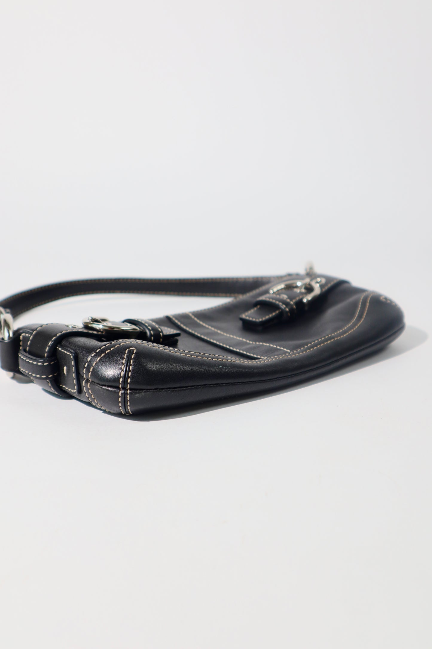 Vintage Coach 2005 Mini Belt Shoulder Bag in Black Leather - 3551