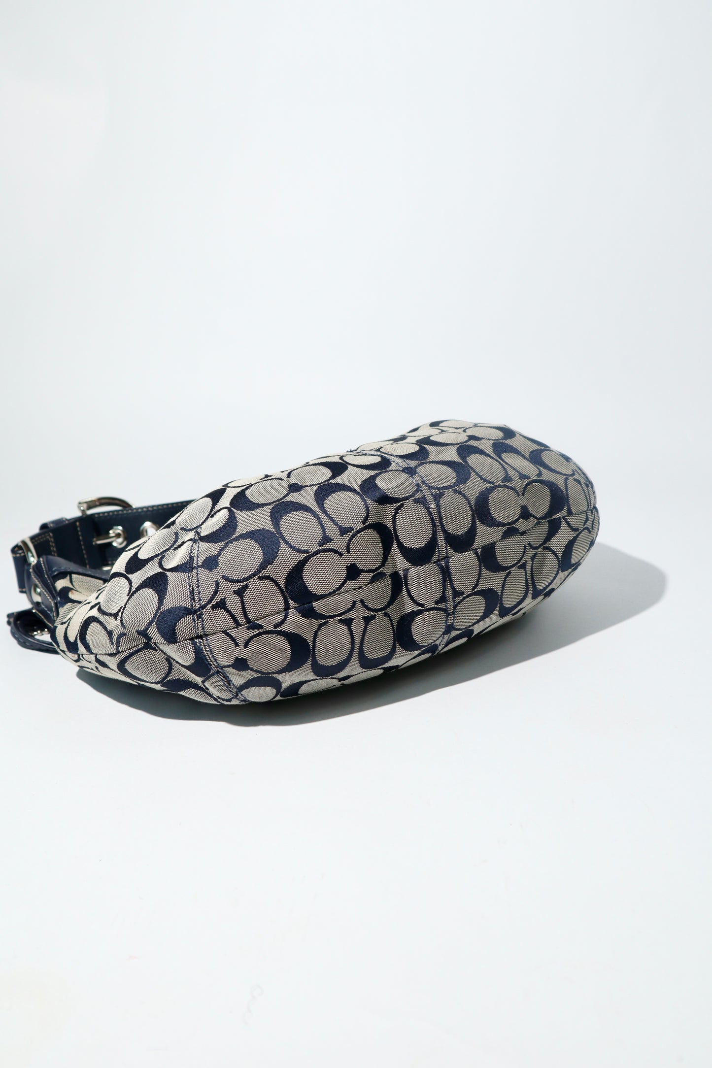 Coach Signature Canvas Shoulder Bag in Navy – F13740