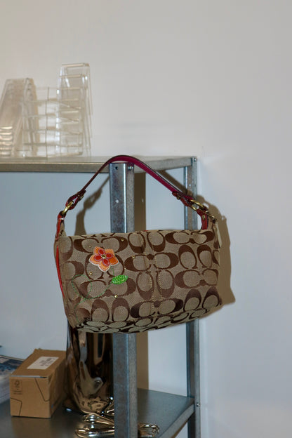 Coach Mini Flower Pochette in Red - 41103