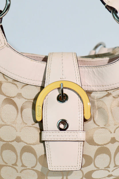 Vintage Coach Soho Shoulder Bag in with Pink Leather Trim (F17094)
