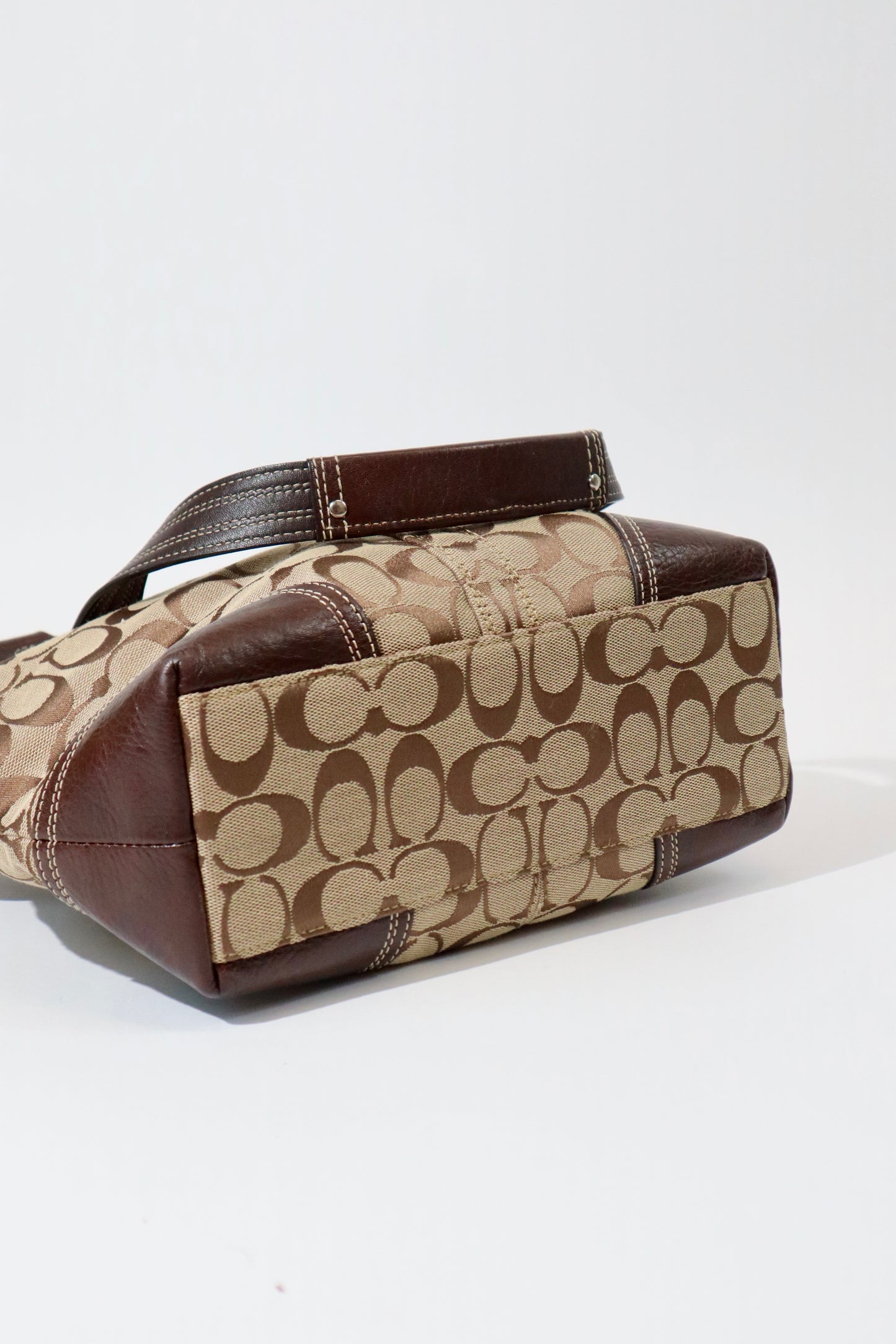 Coach Vintage Hampton Signature Shoulder Bag with Turnlock in Brown (style F13973)
