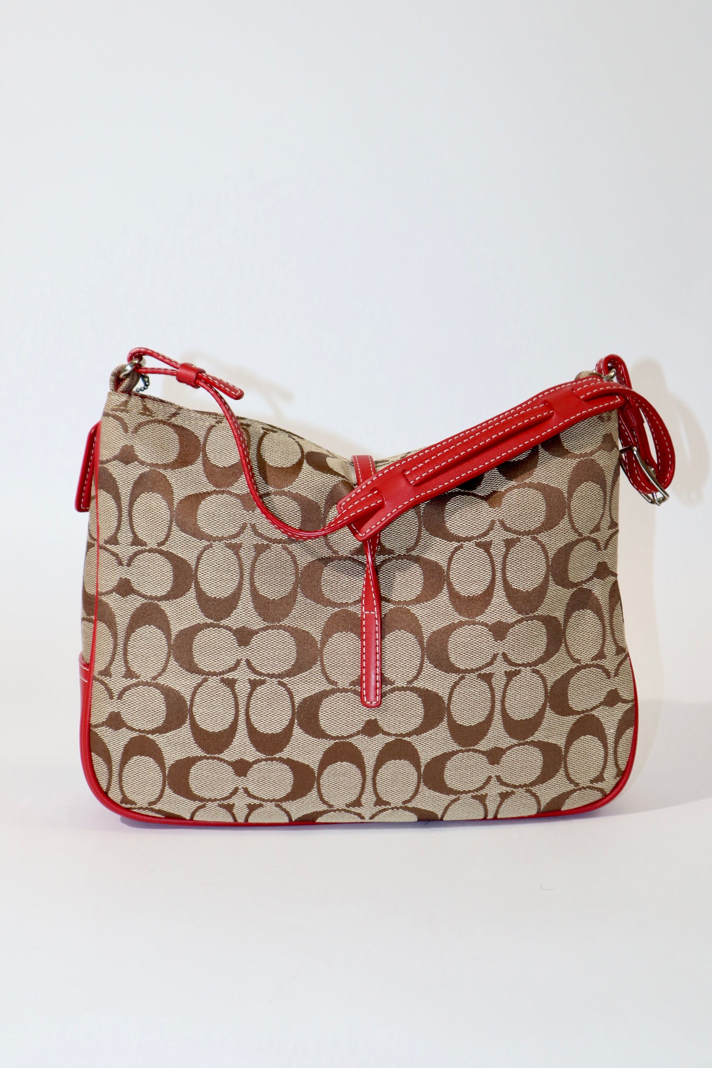 Vintage Coach Hampton Clip Shoulder Bag in Red (6091)