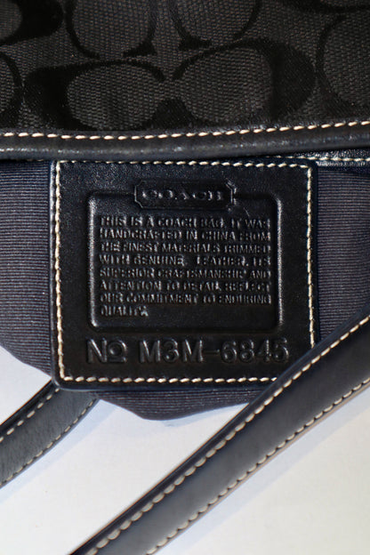 Vintage Coach Signature Hamptons Hobo Shoulder Bag (style 6845)
