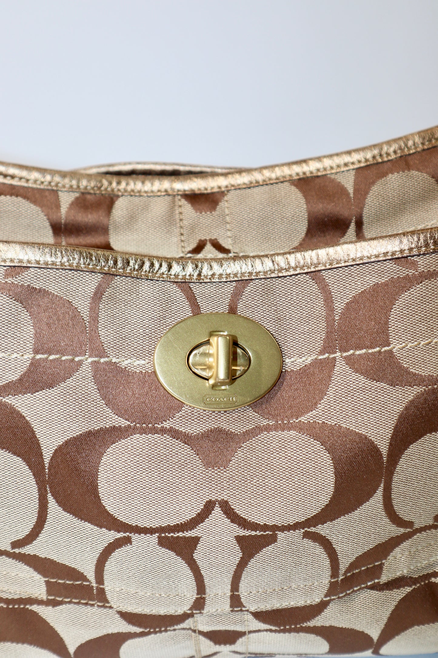Coach Signature Ergo in Classic Brown with Turn-Lock (Large) - 11601