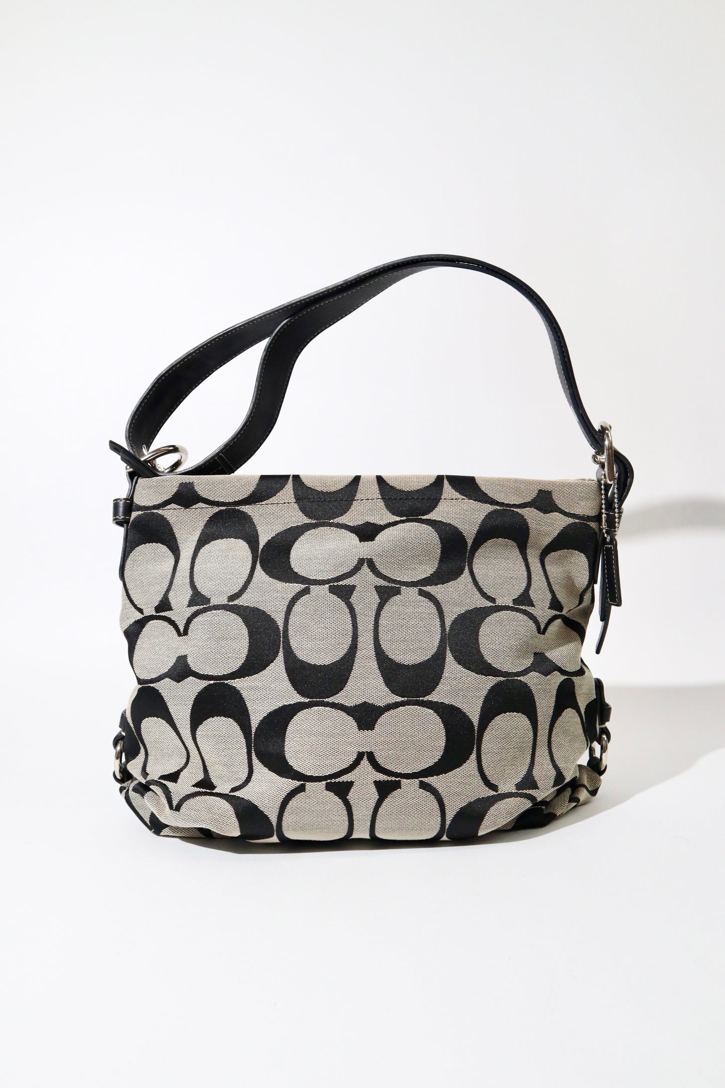 Coach Signature Canvas Large Crossbody Bag in Black/Grey (F15067)
