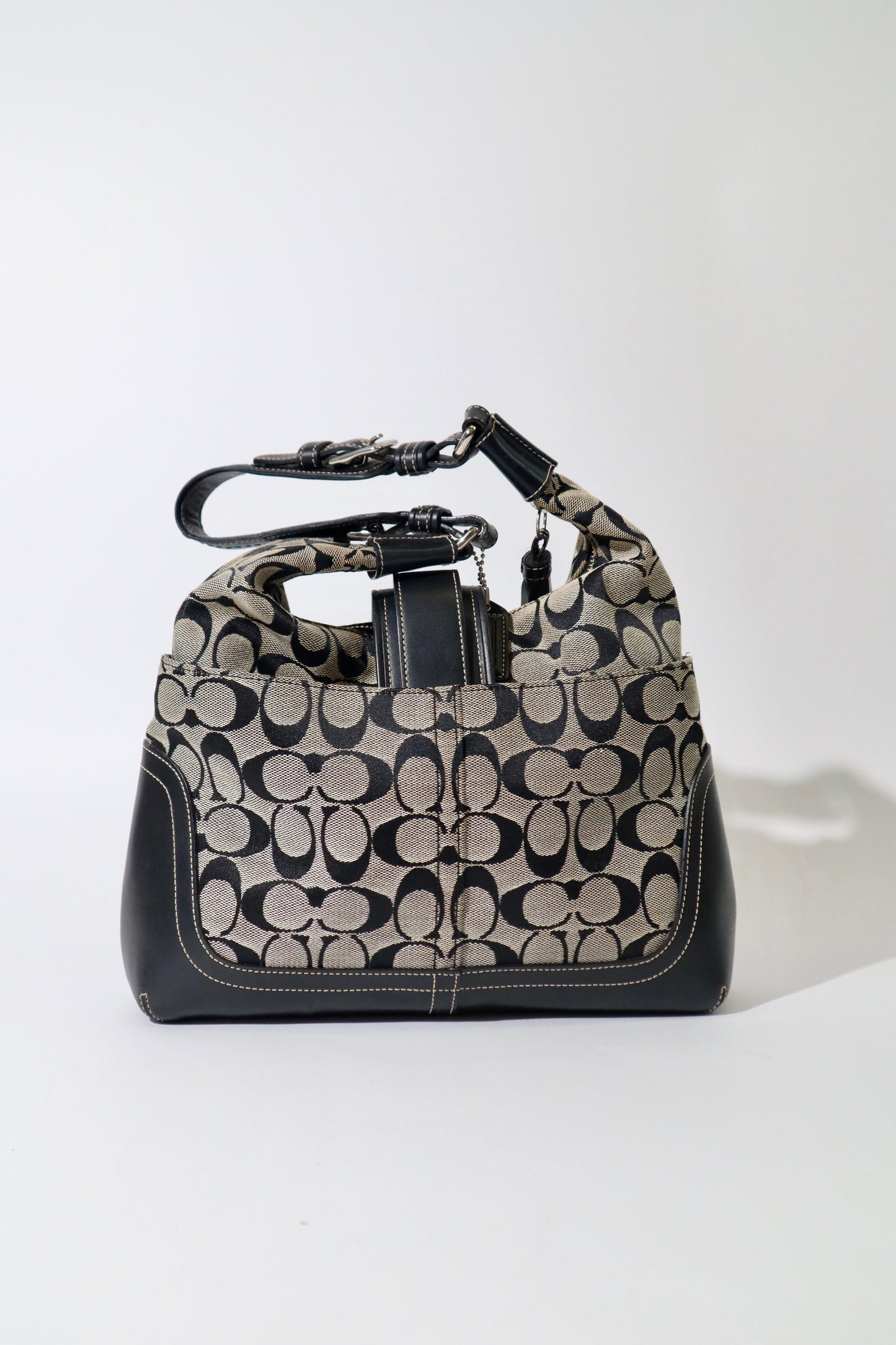 Vintage Coach Soho Shoulder Bag – Black/Grey – Style 6824