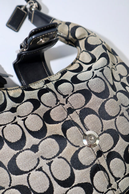 Vintage Coach Soho Shoulder Bag – Black/Grey – Style 6824