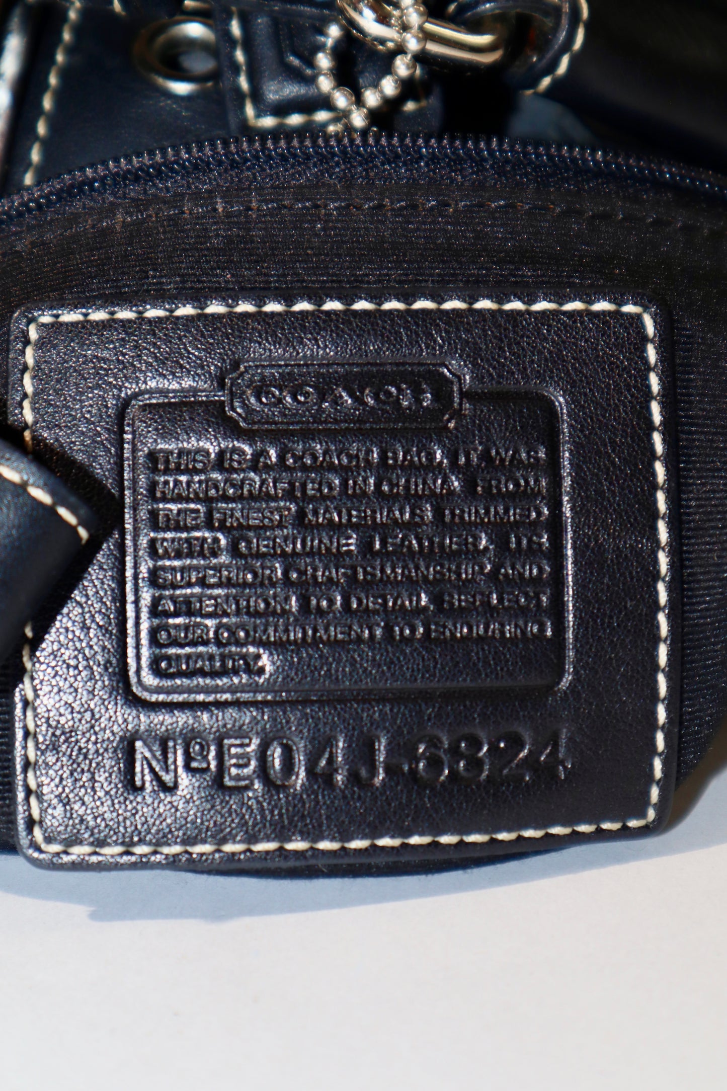 Vintage Coach Soho Shoulder Bag – Black/Grey – Style 6824