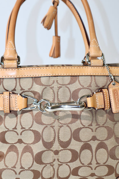 Vintage Coach Hampton Clip Handbag – Signature Canvas – Style F08K06