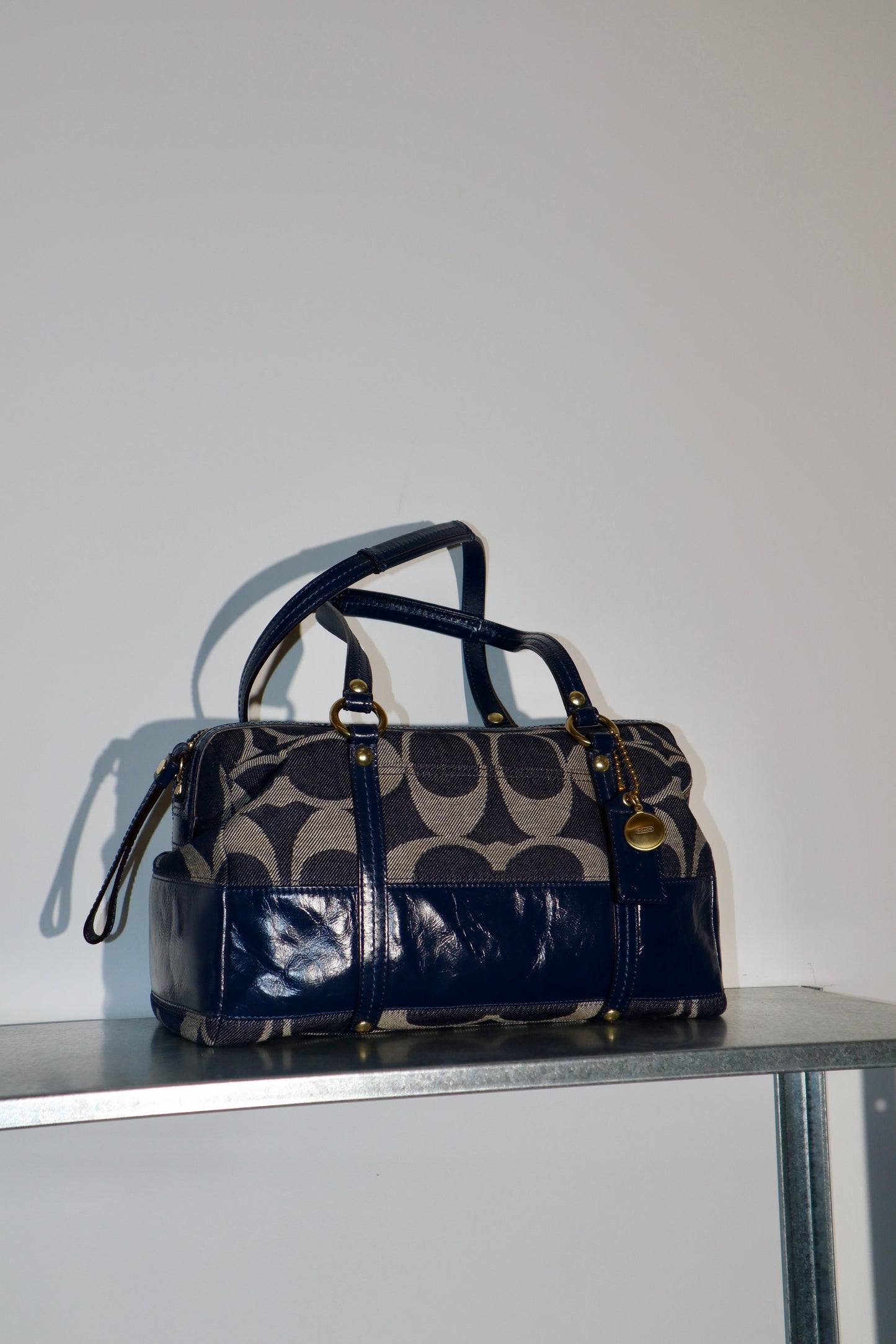Coach Ergo aus Monogram Denim mit braunen Lederbesätzen – 12750