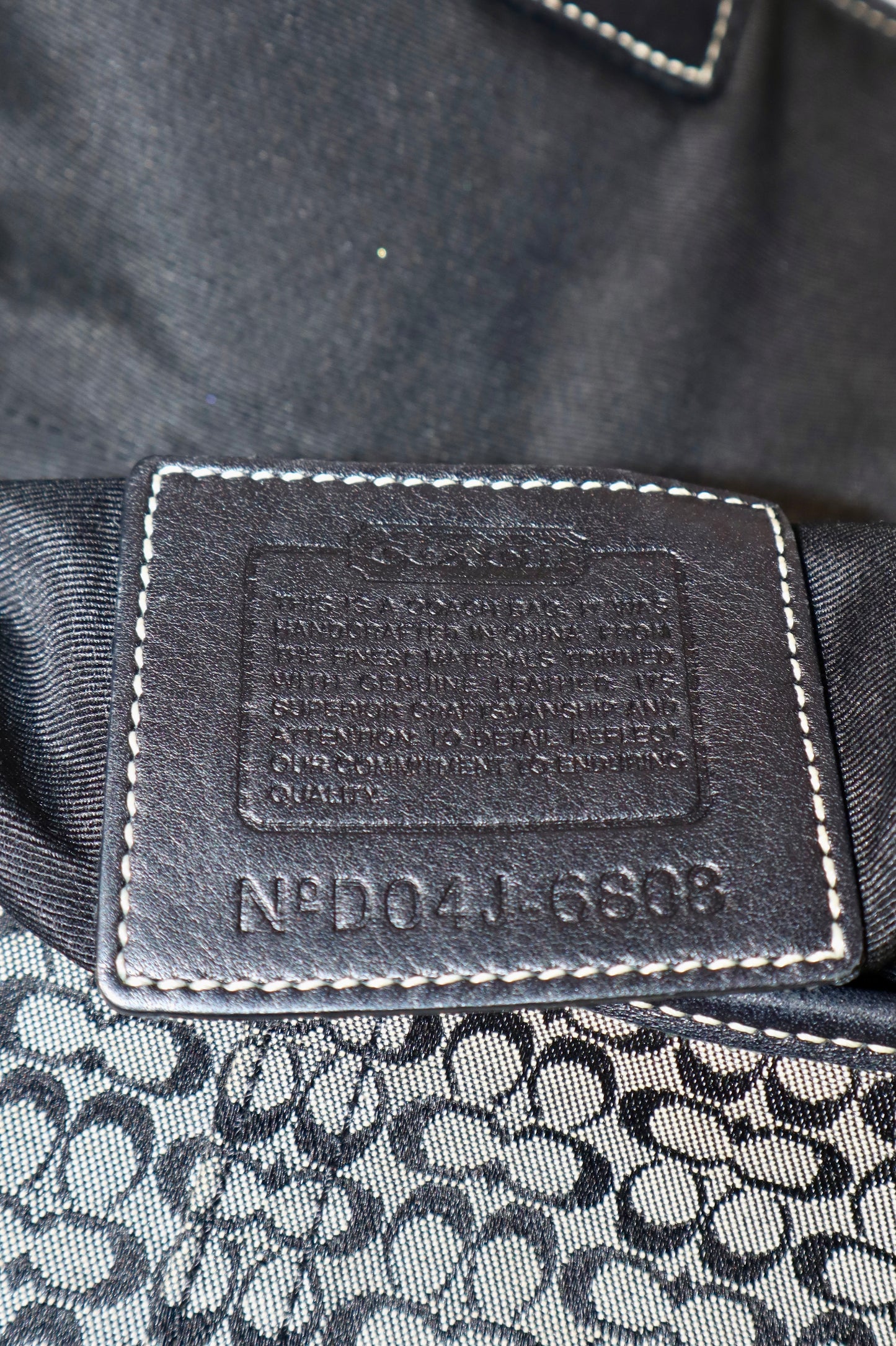 Vintage Coach 2005 Signature Soho weiße Gürtel Schultertasche